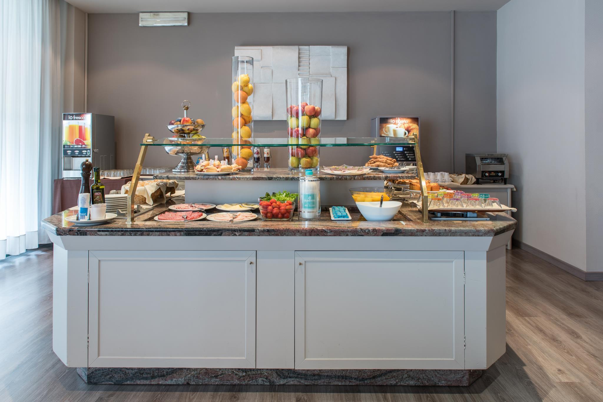 Đồ ăn và thức uống