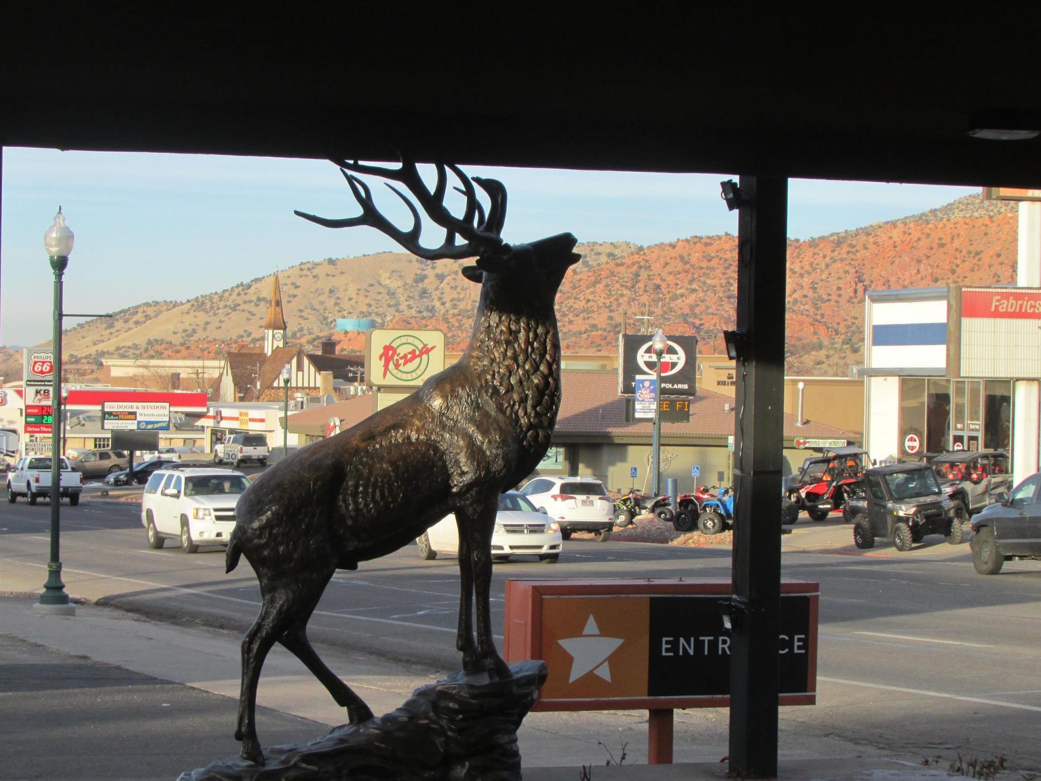 Ngoại cảnh khách sạn