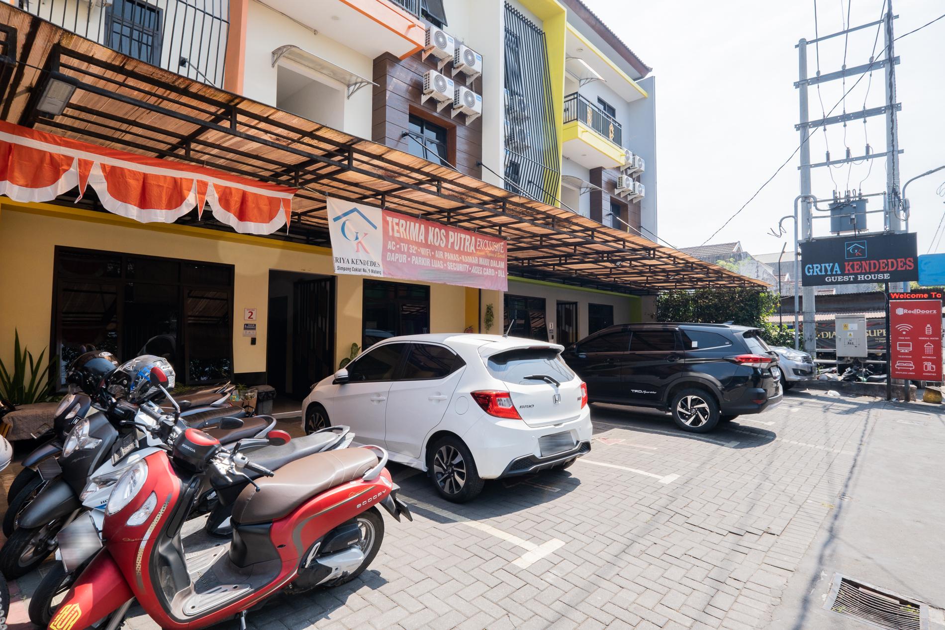 Ngoại cảnh khách sạn