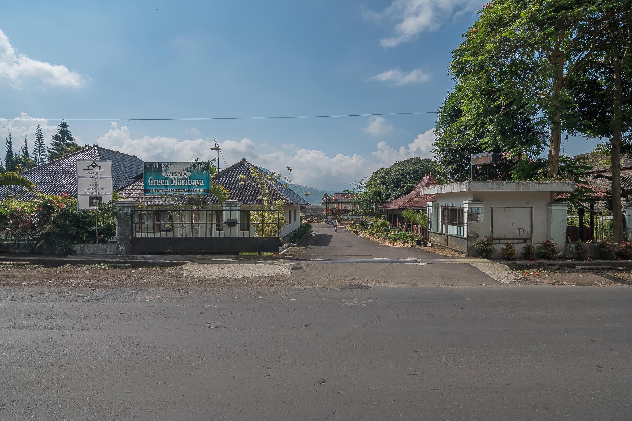 Ngoại cảnh khách sạn