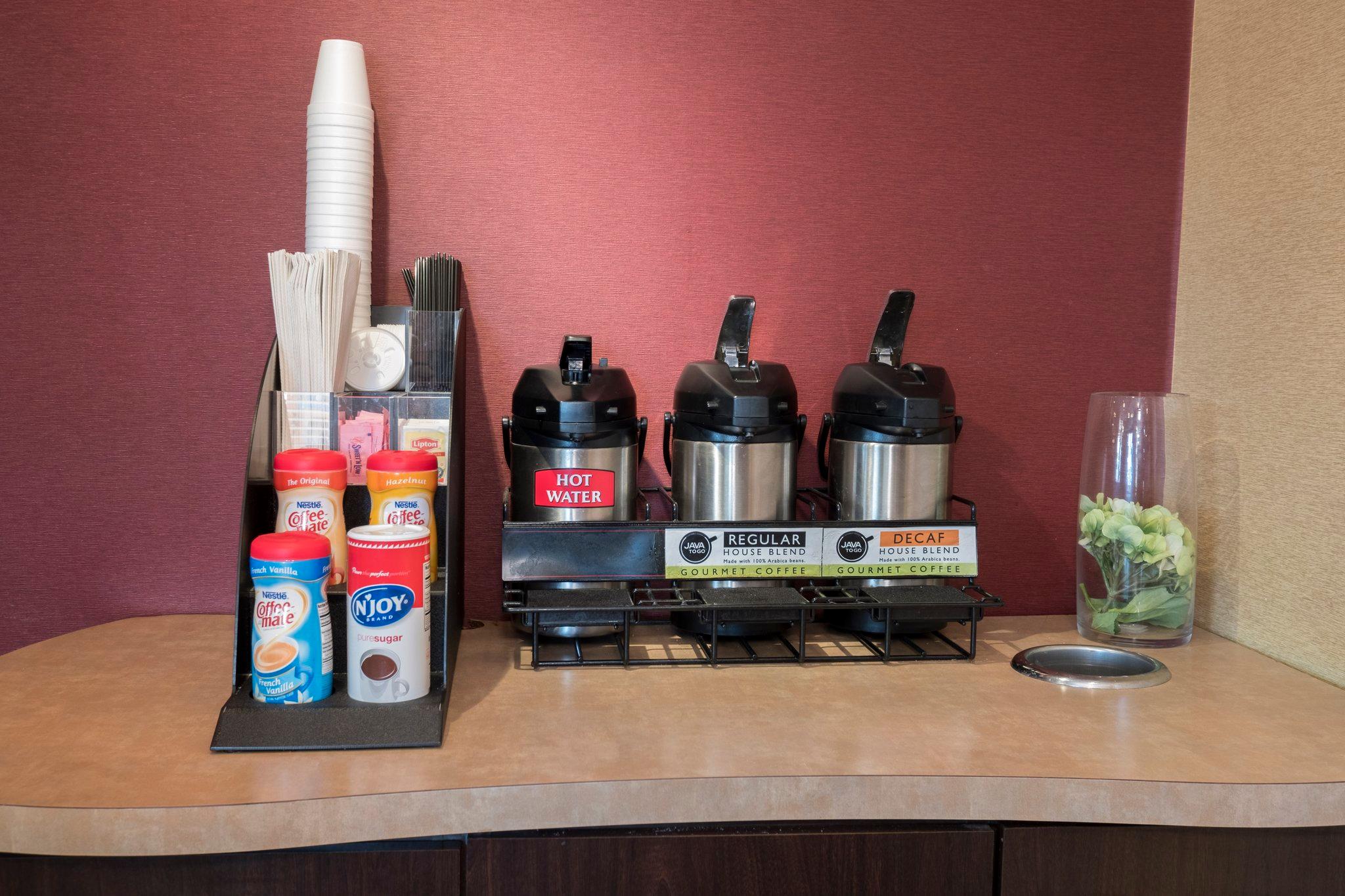 Đồ ăn và thức uống