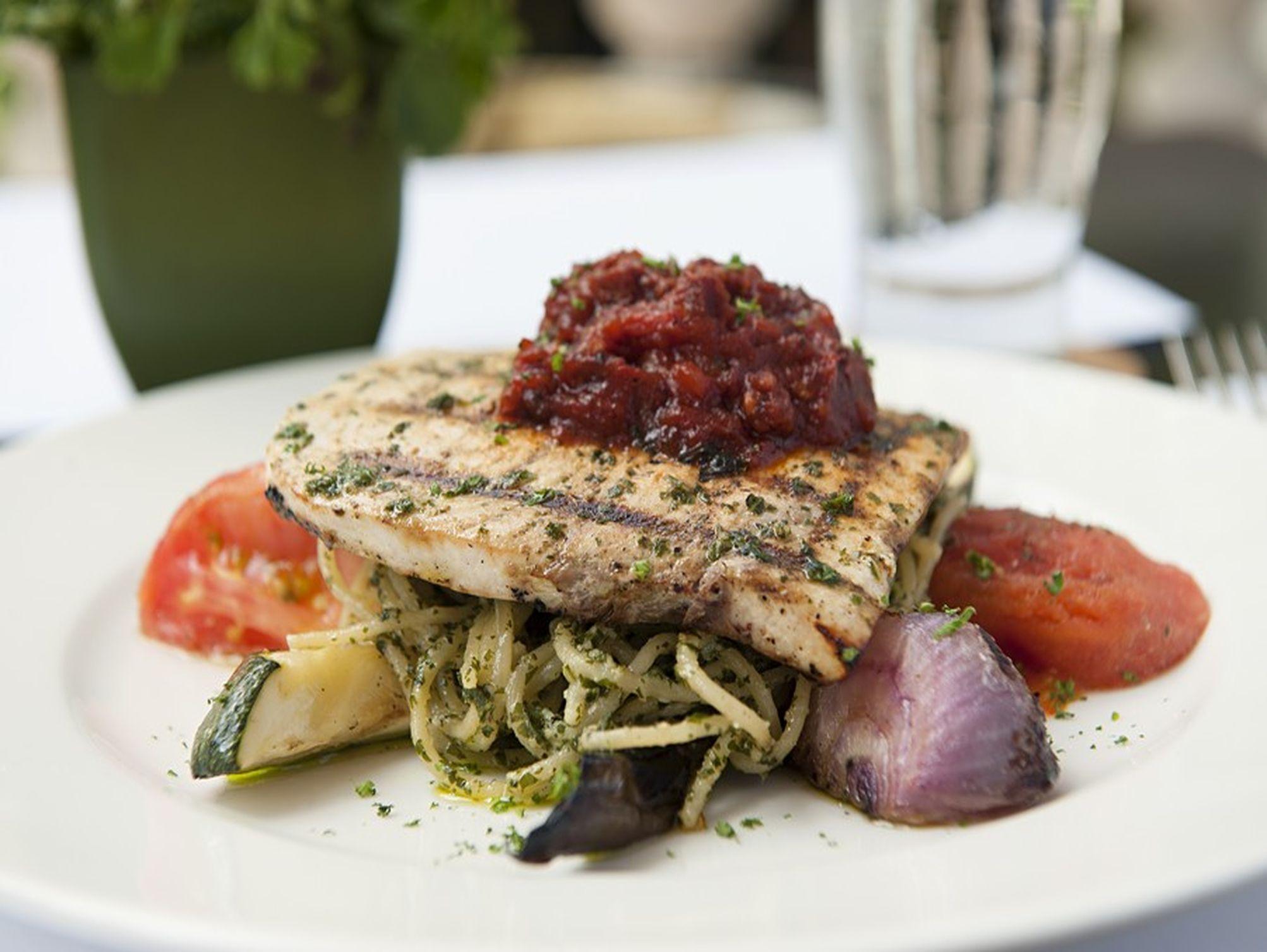 Đồ ăn và thức uống