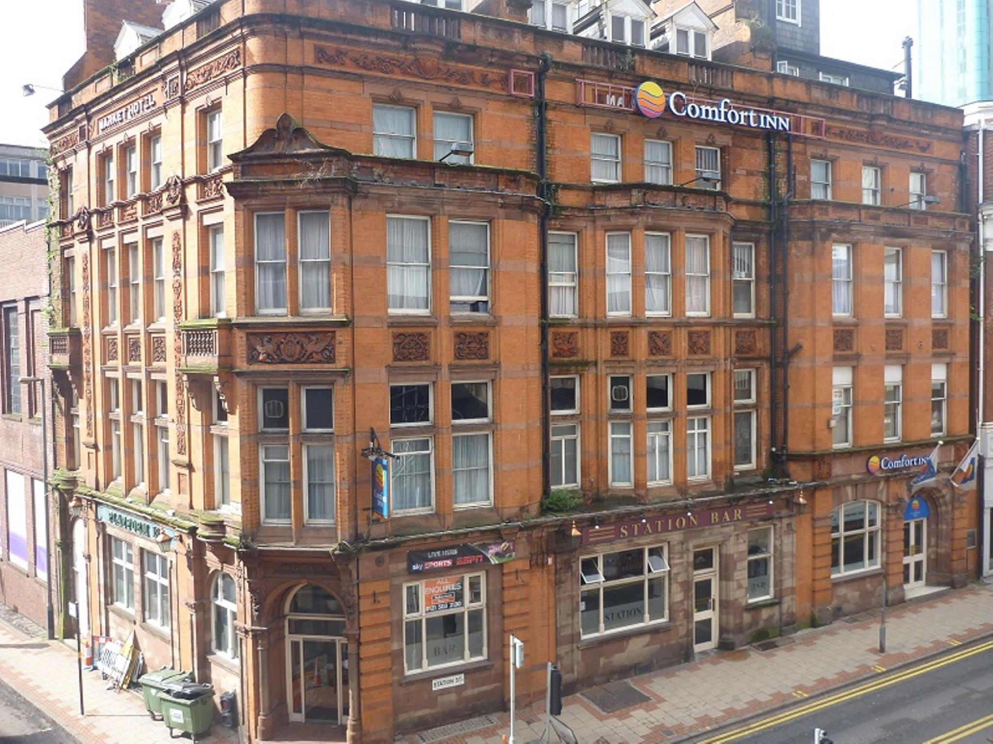 Ngoại cảnh khách sạn