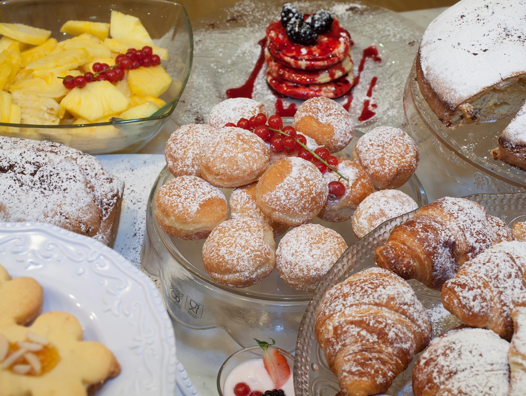 Đồ ăn và thức uống