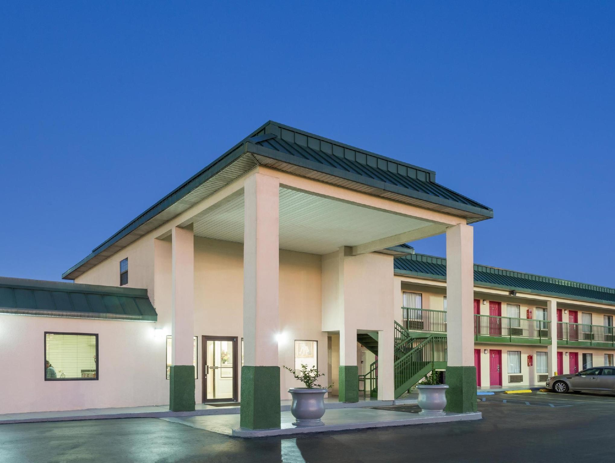 Ngoại cảnh khách sạn