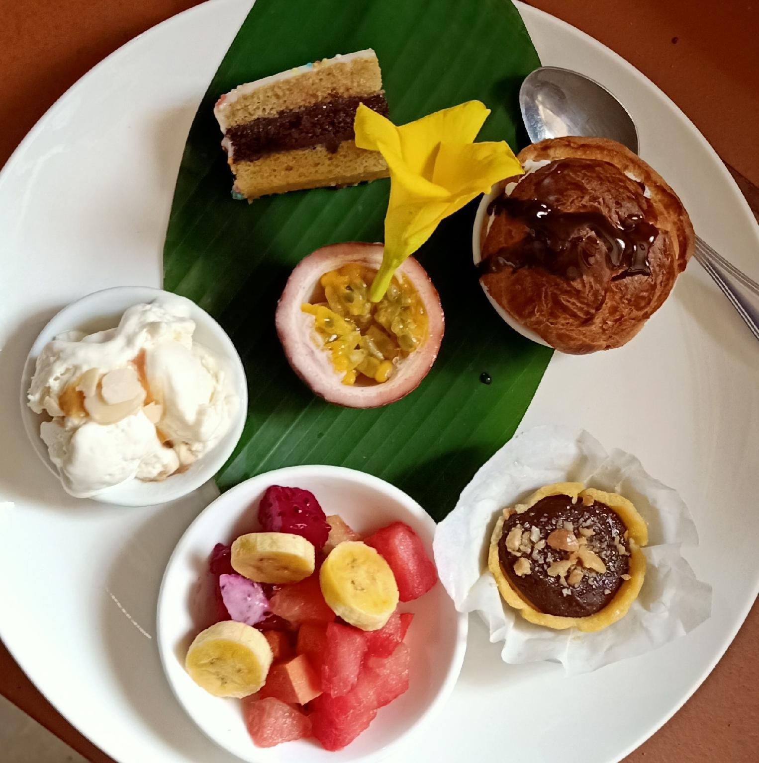 Đồ ăn và thức uống