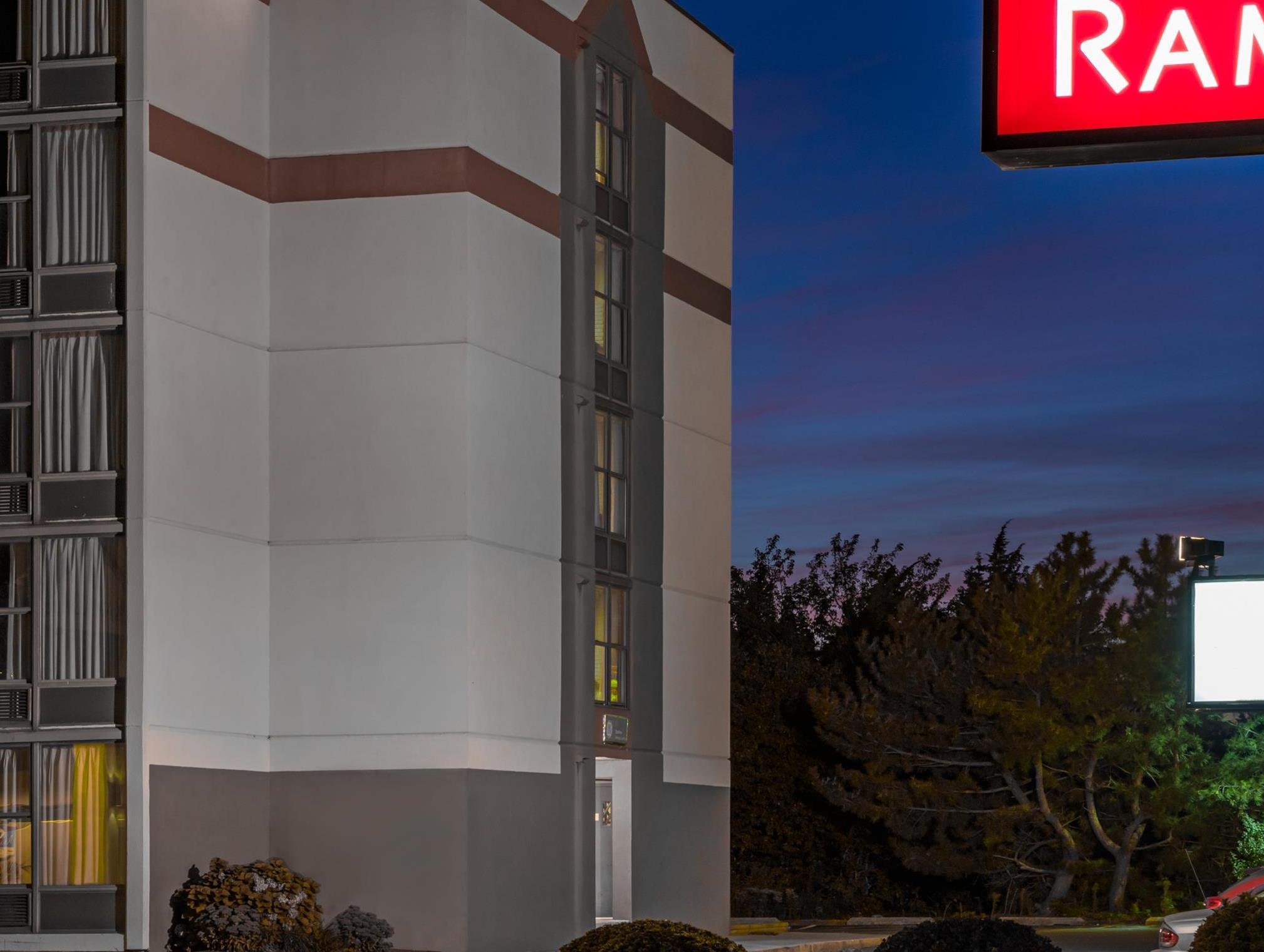 Ngoại cảnh khách sạn