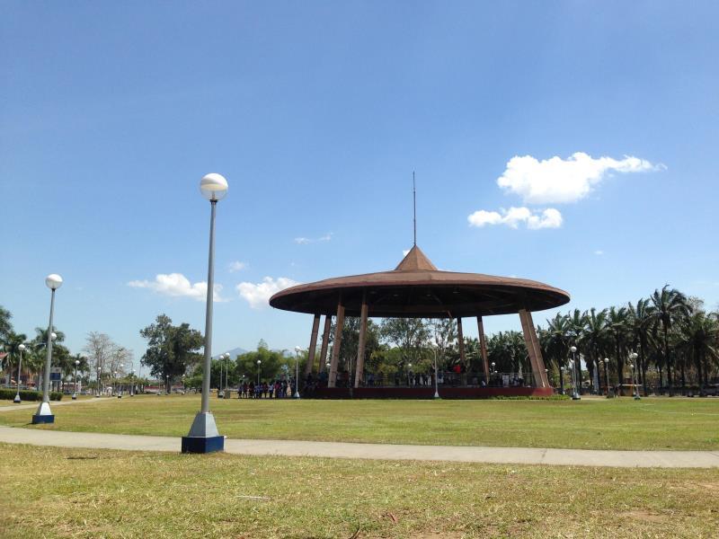 Nơi tham quan gần đây