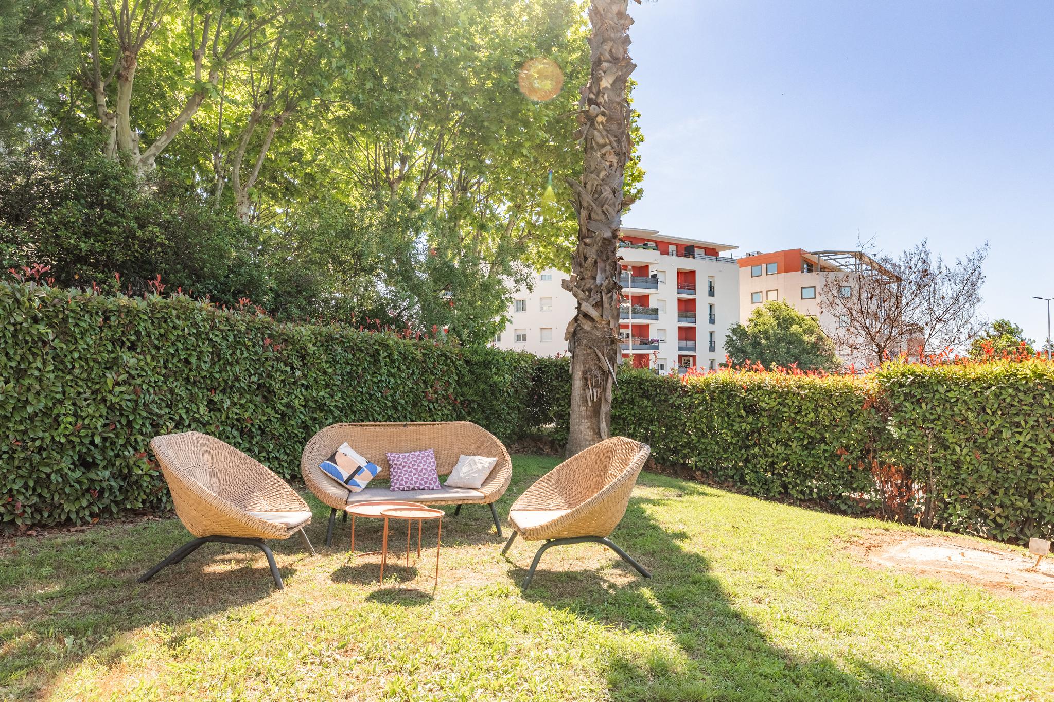 Ngoại cảnh khách sạn