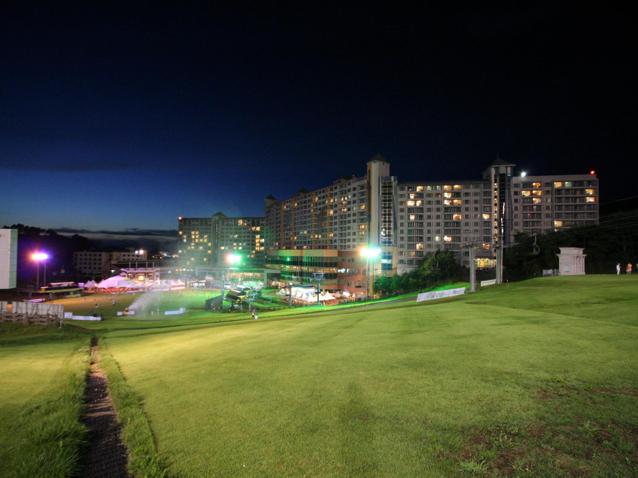 Ngoại cảnh khách sạn