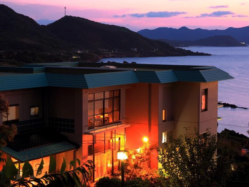 Ngoại cảnh khách sạn