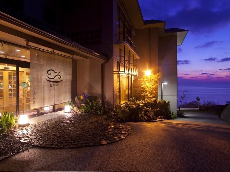 Ngoại cảnh khách sạn