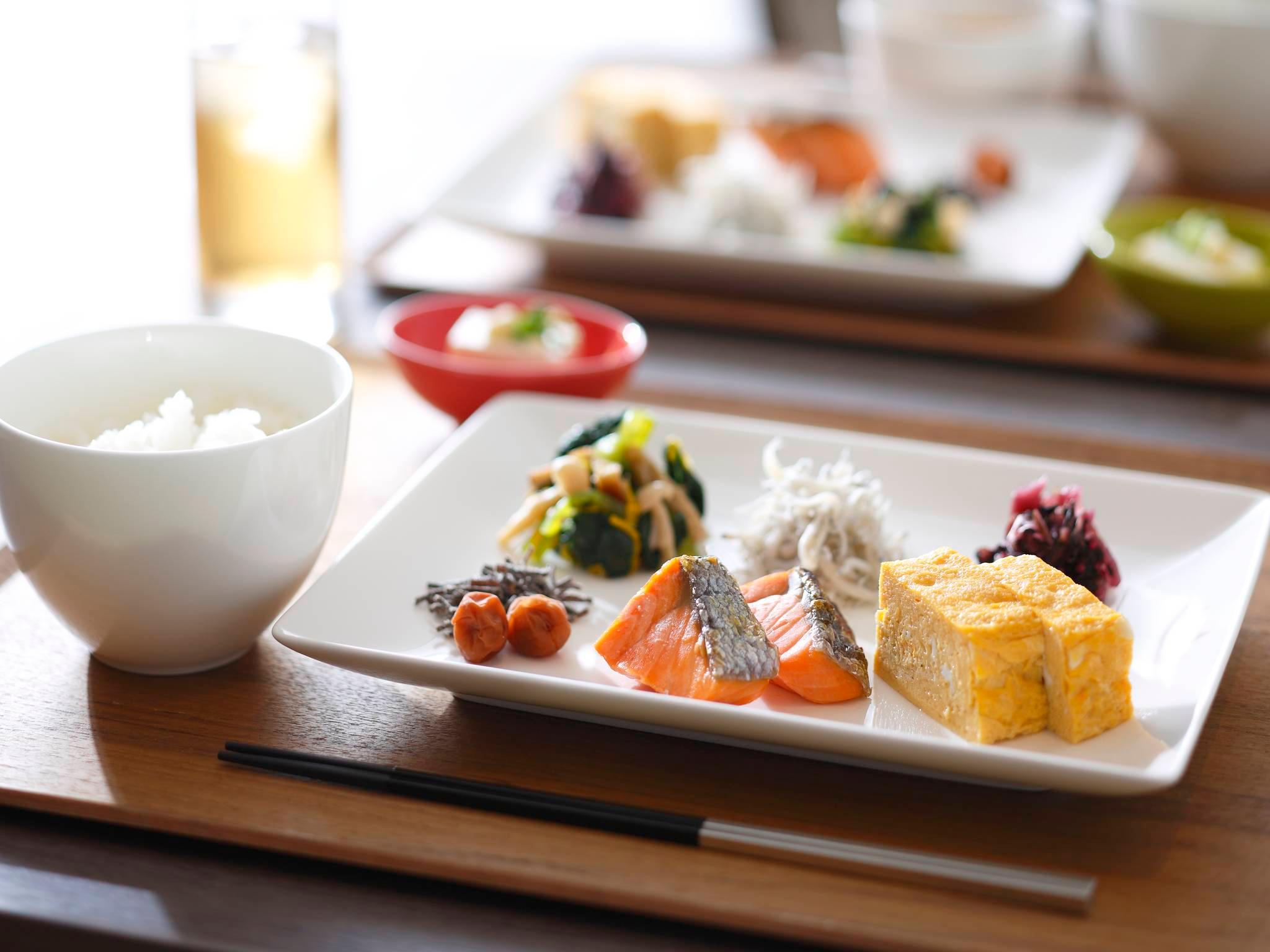 Đồ ăn và thức uống