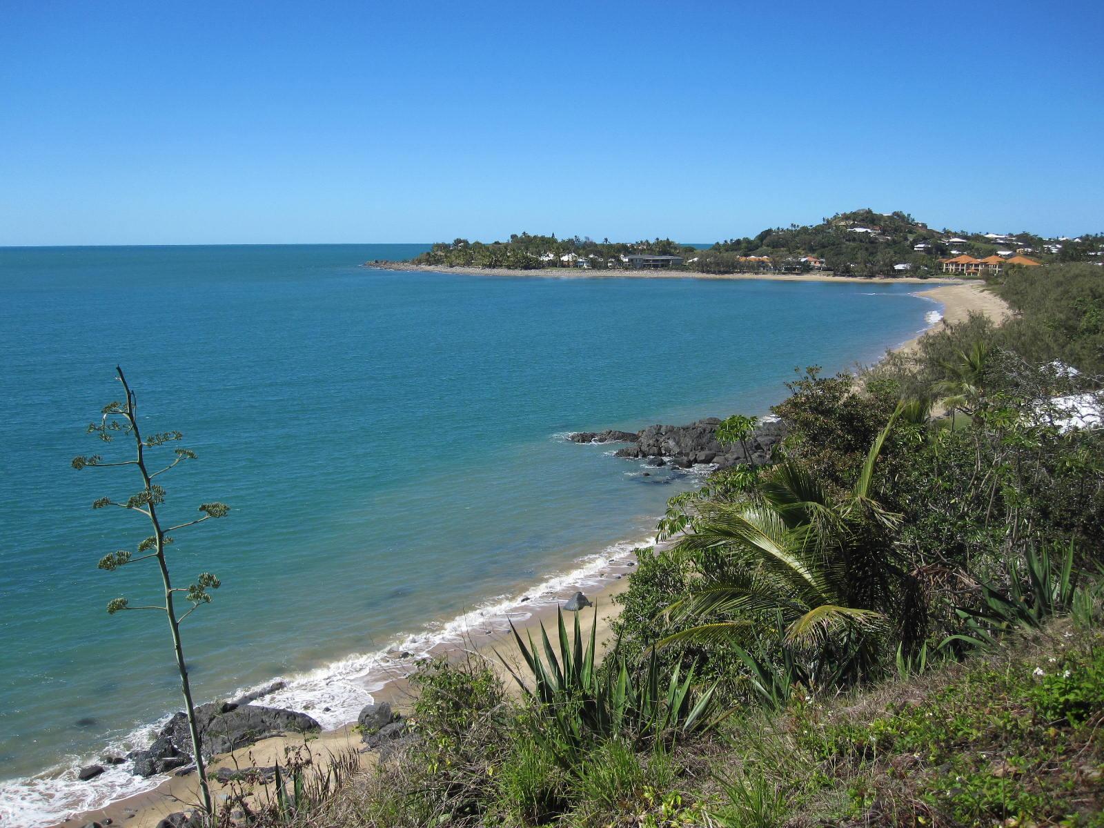 Khu vực xung quanh