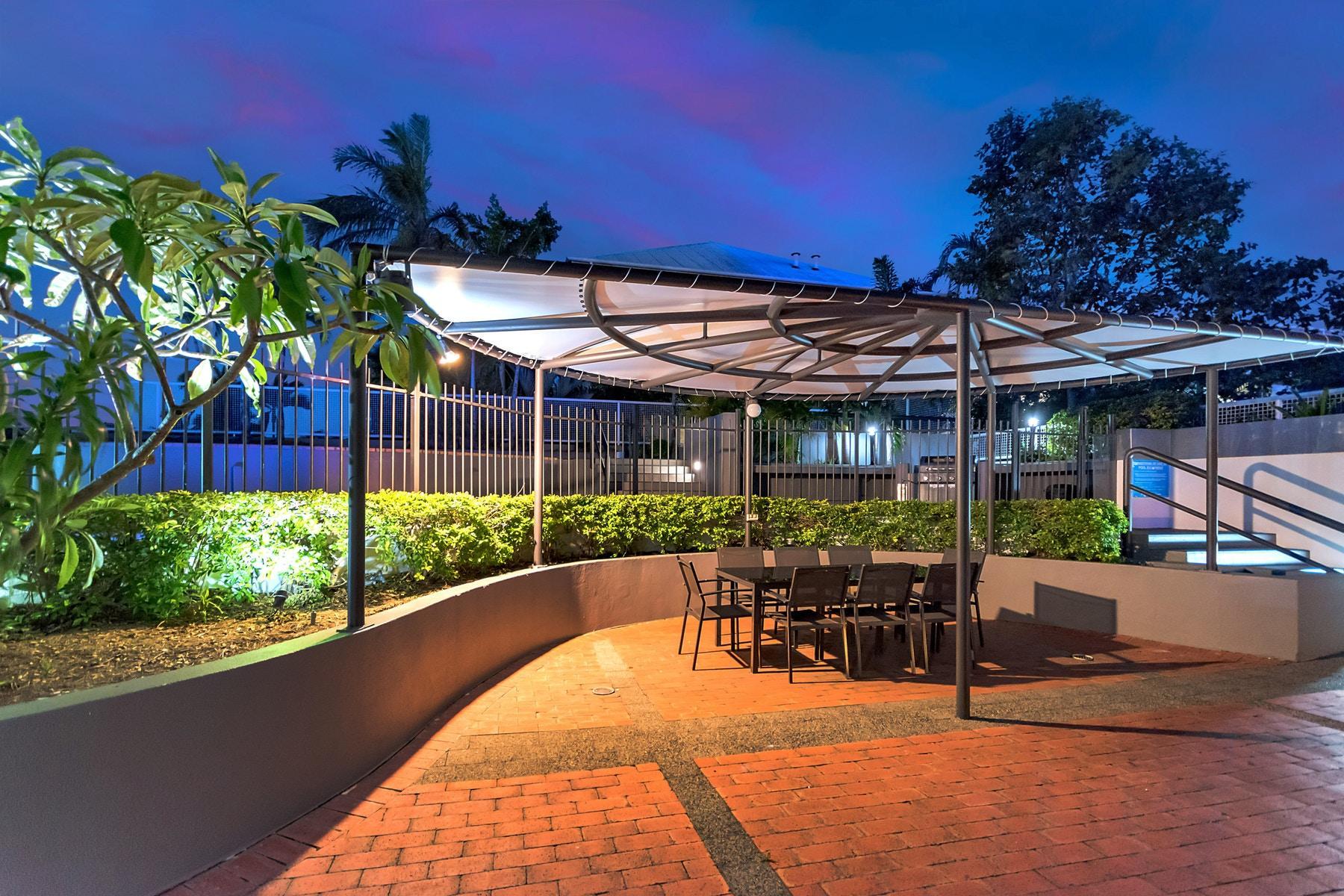 Ngoại cảnh khách sạn