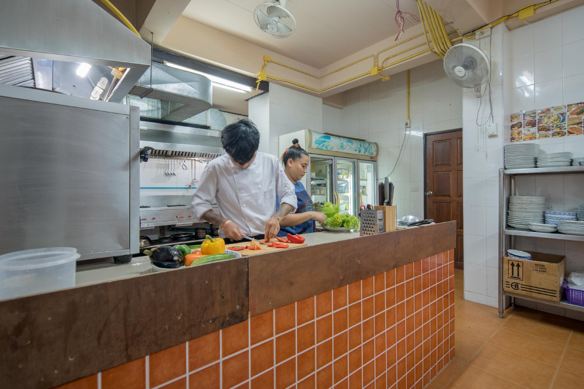 Đồ ăn và thức uống