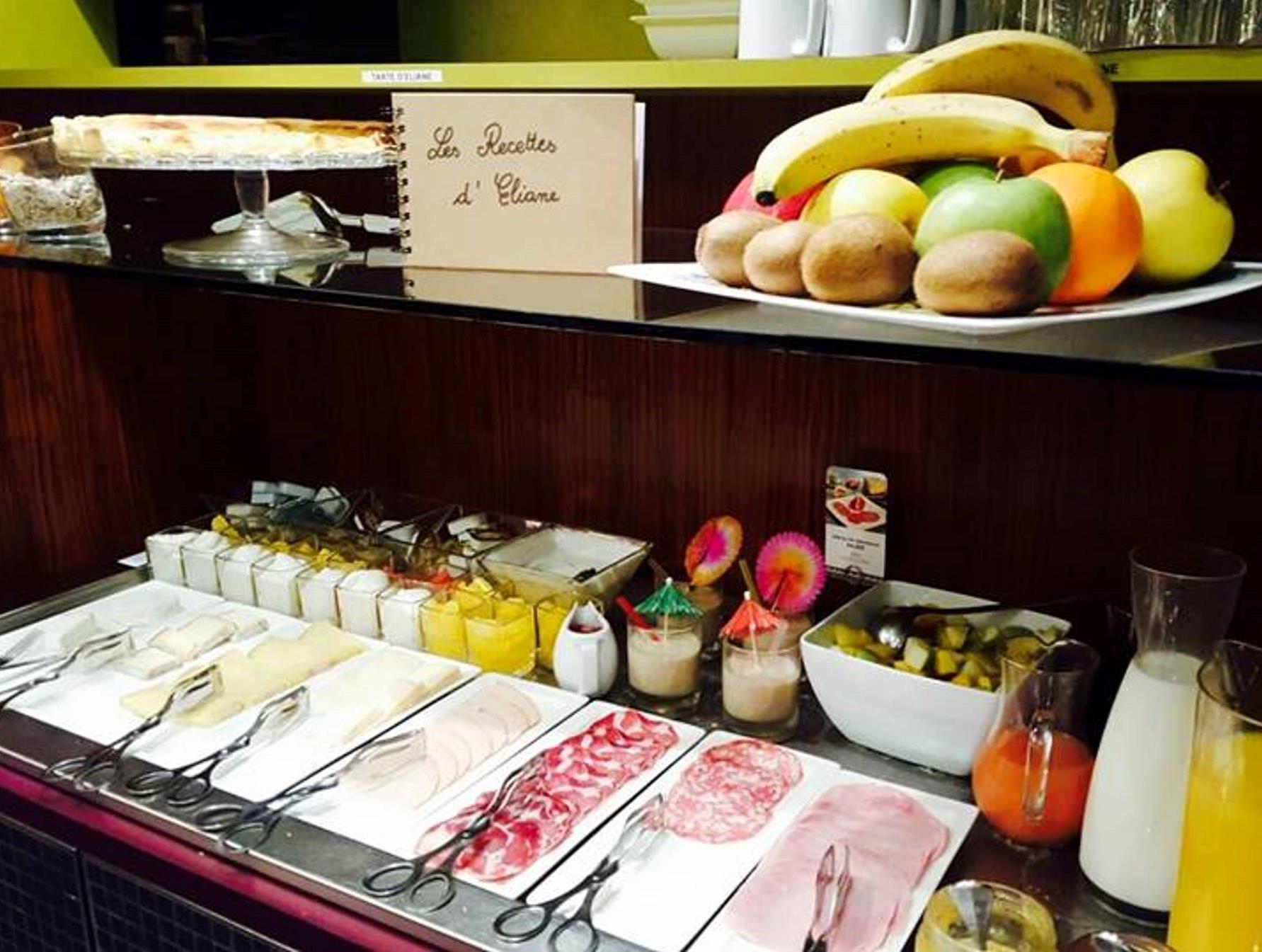 Đồ ăn và thức uống