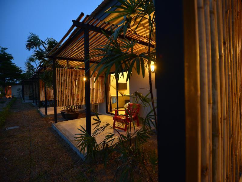 Ngoại cảnh khách sạn