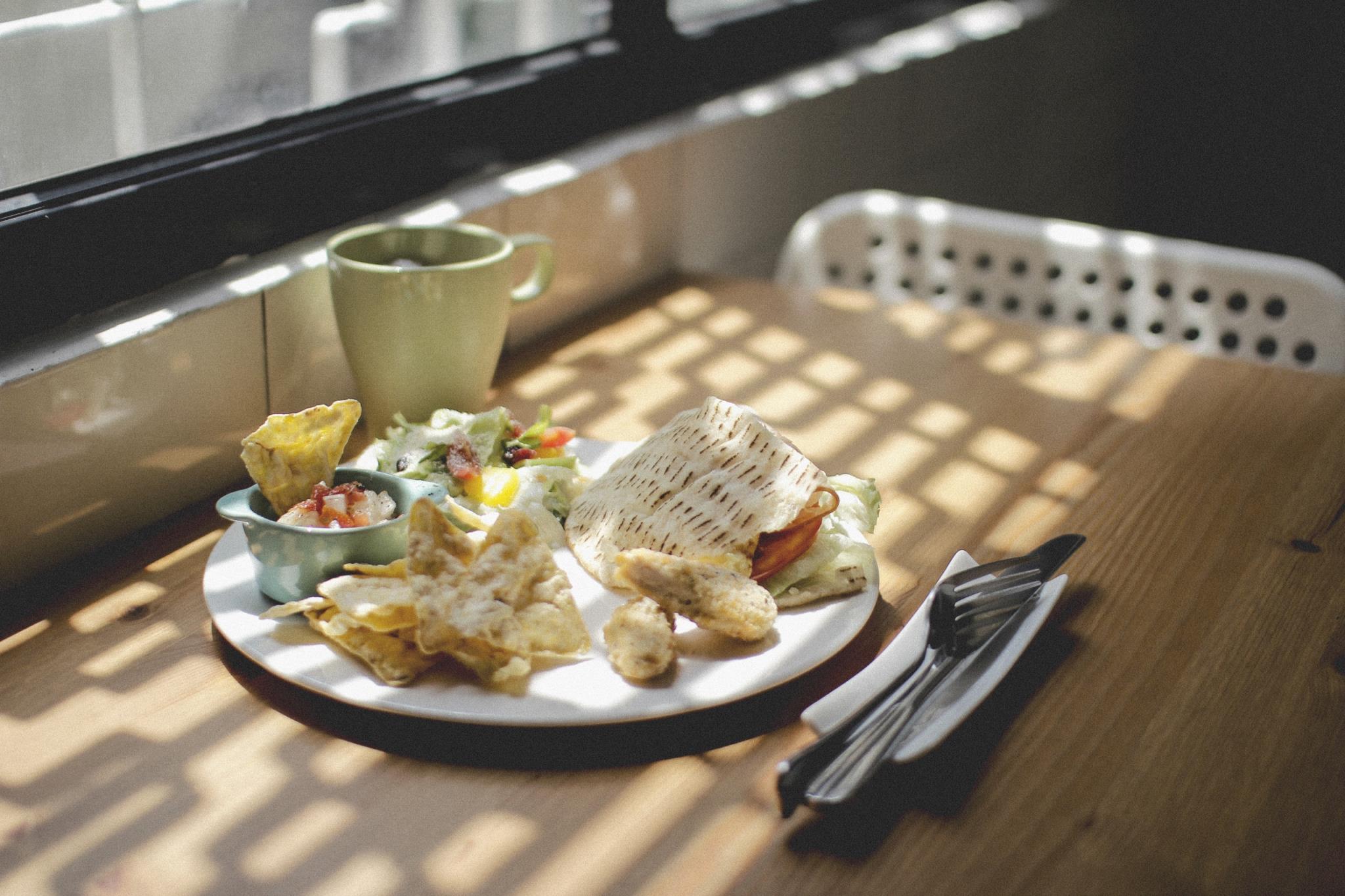 Đồ ăn và thức uống