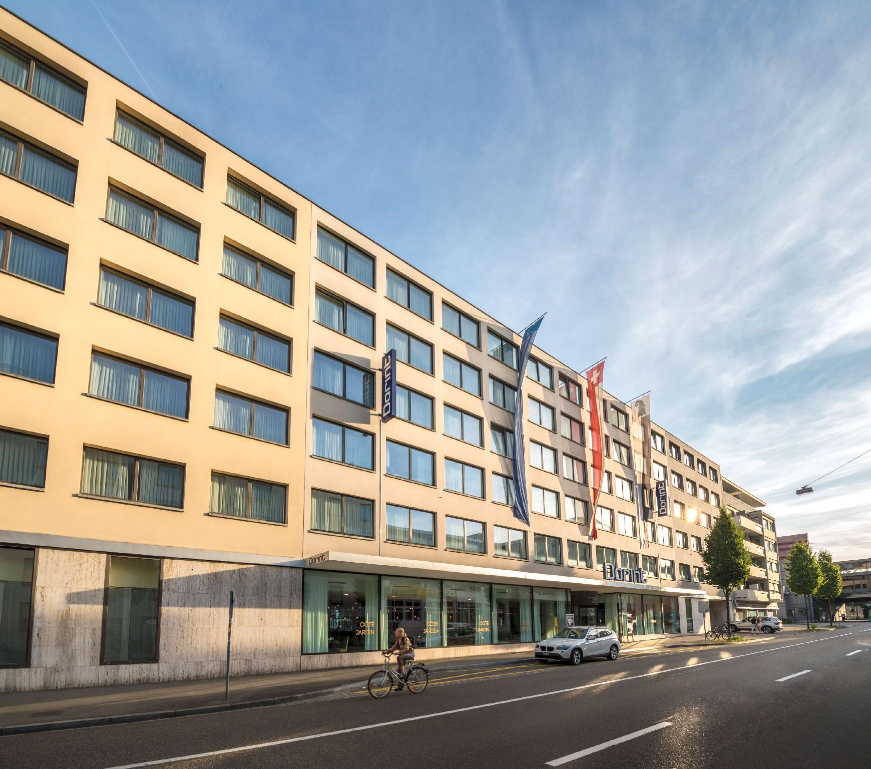 Ngoại cảnh khách sạn