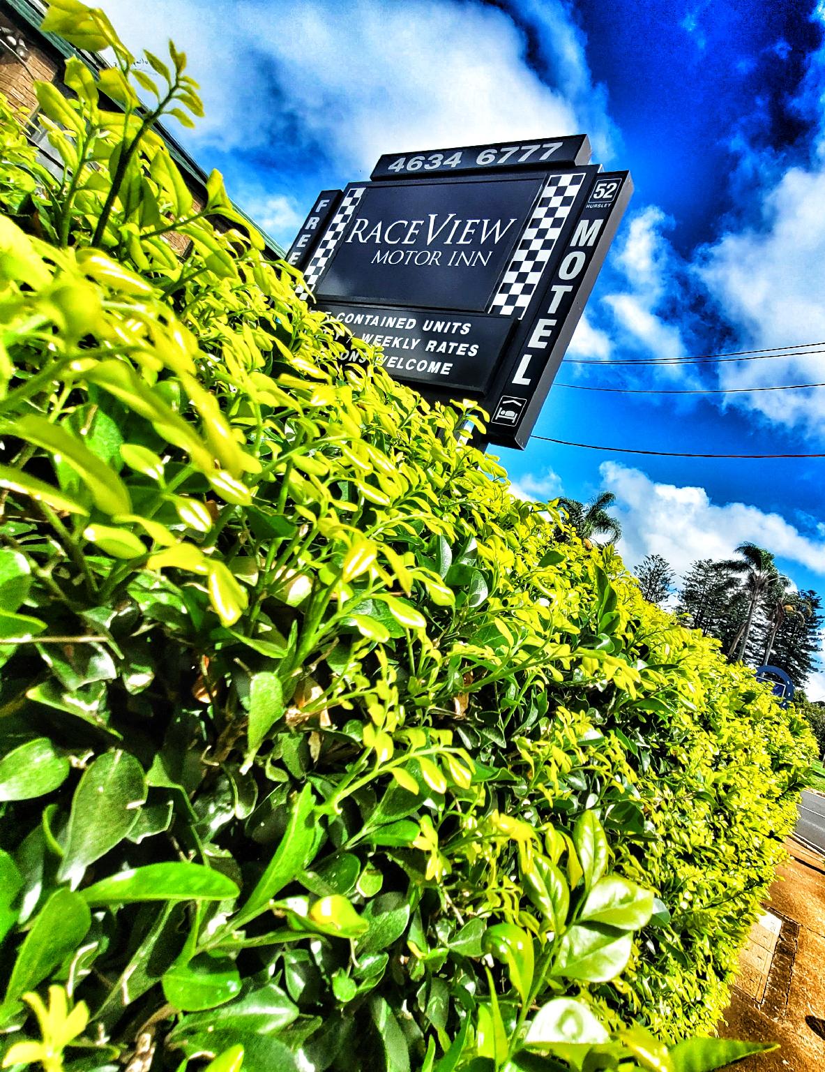 Ngoại cảnh khách sạn