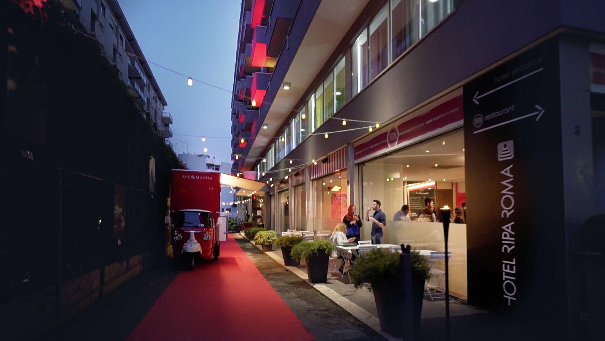 Ngoại cảnh khách sạn