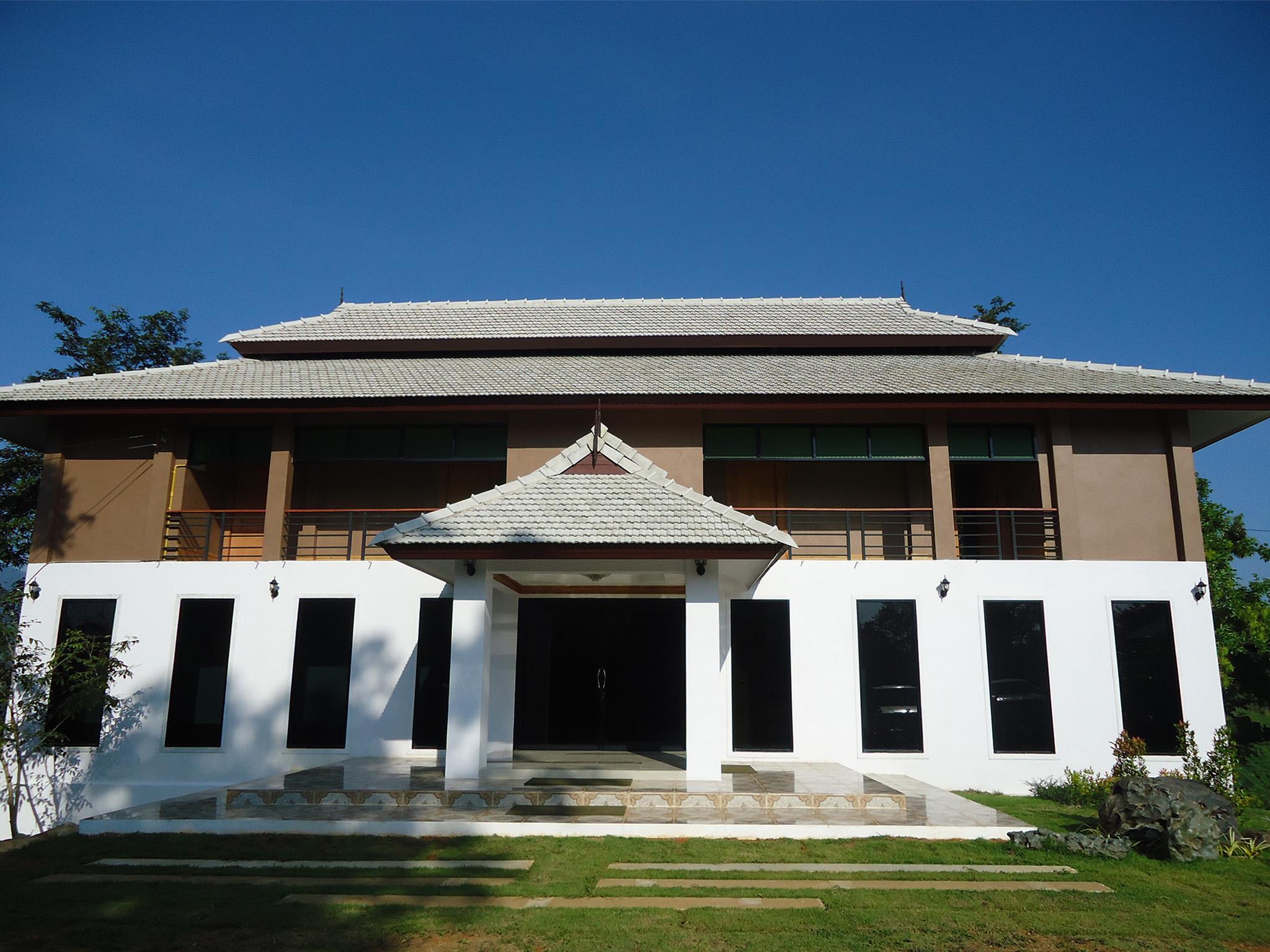 Ngoại cảnh khách sạn