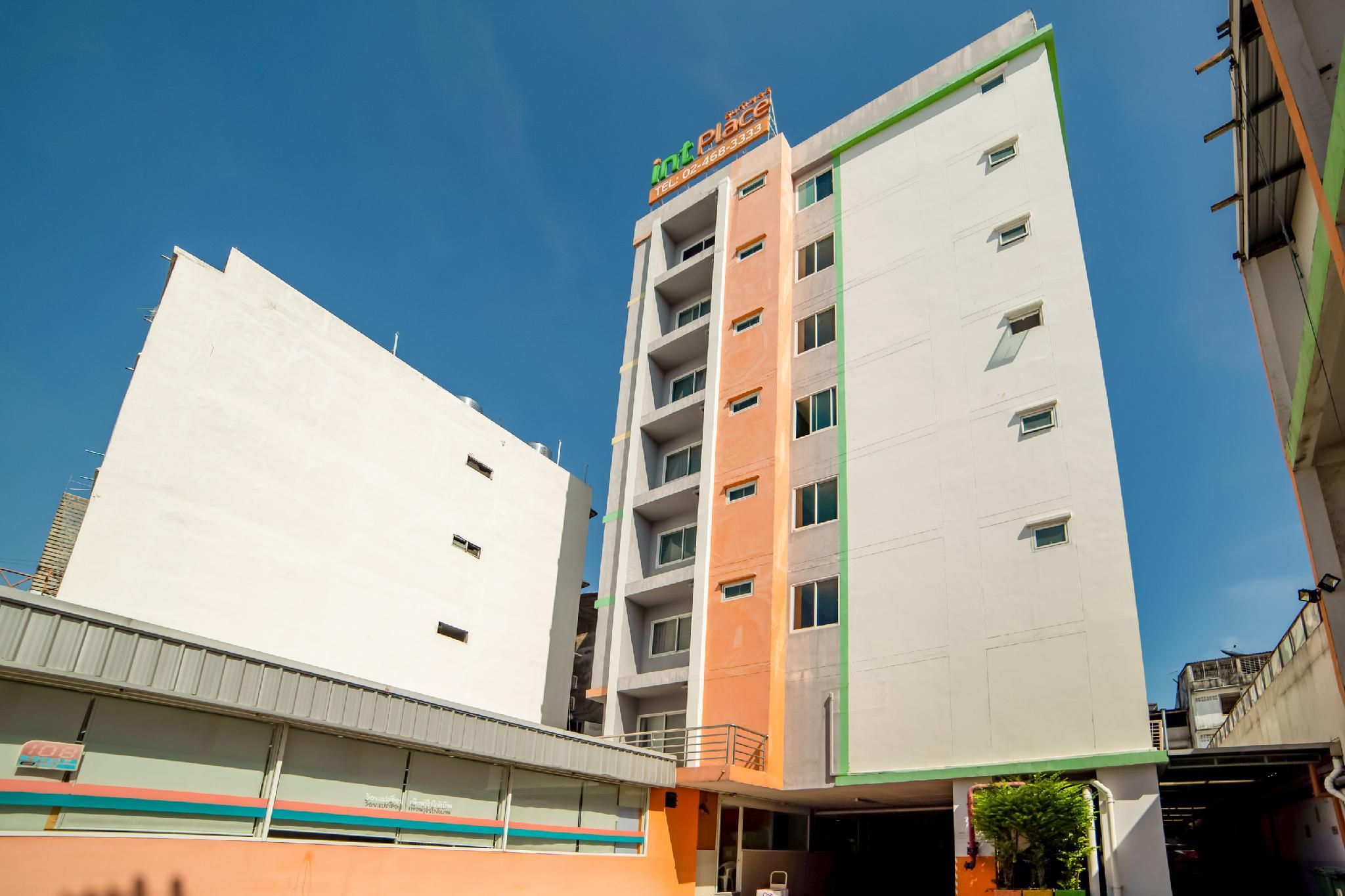 Ngoại cảnh khách sạn