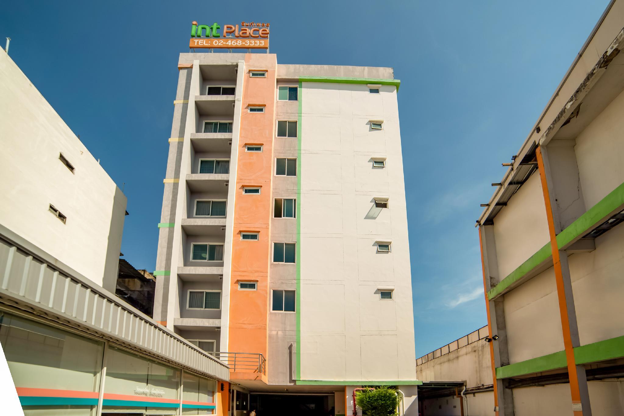 Ngoại cảnh khách sạn