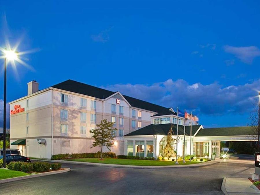 Ngoại cảnh khách sạn