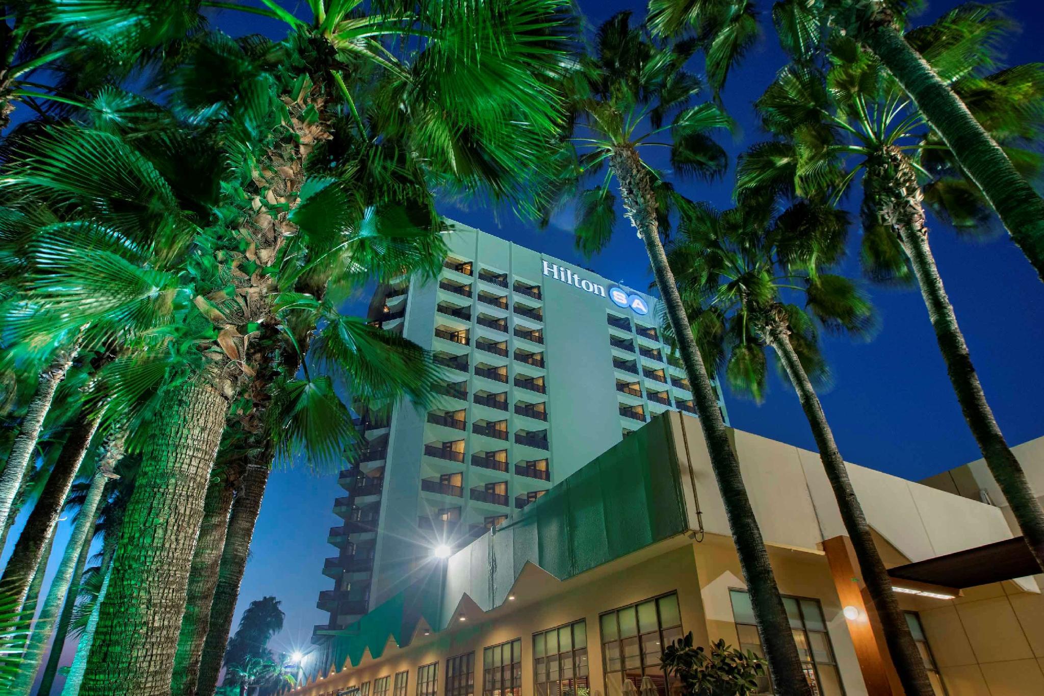 Ngoại cảnh khách sạn