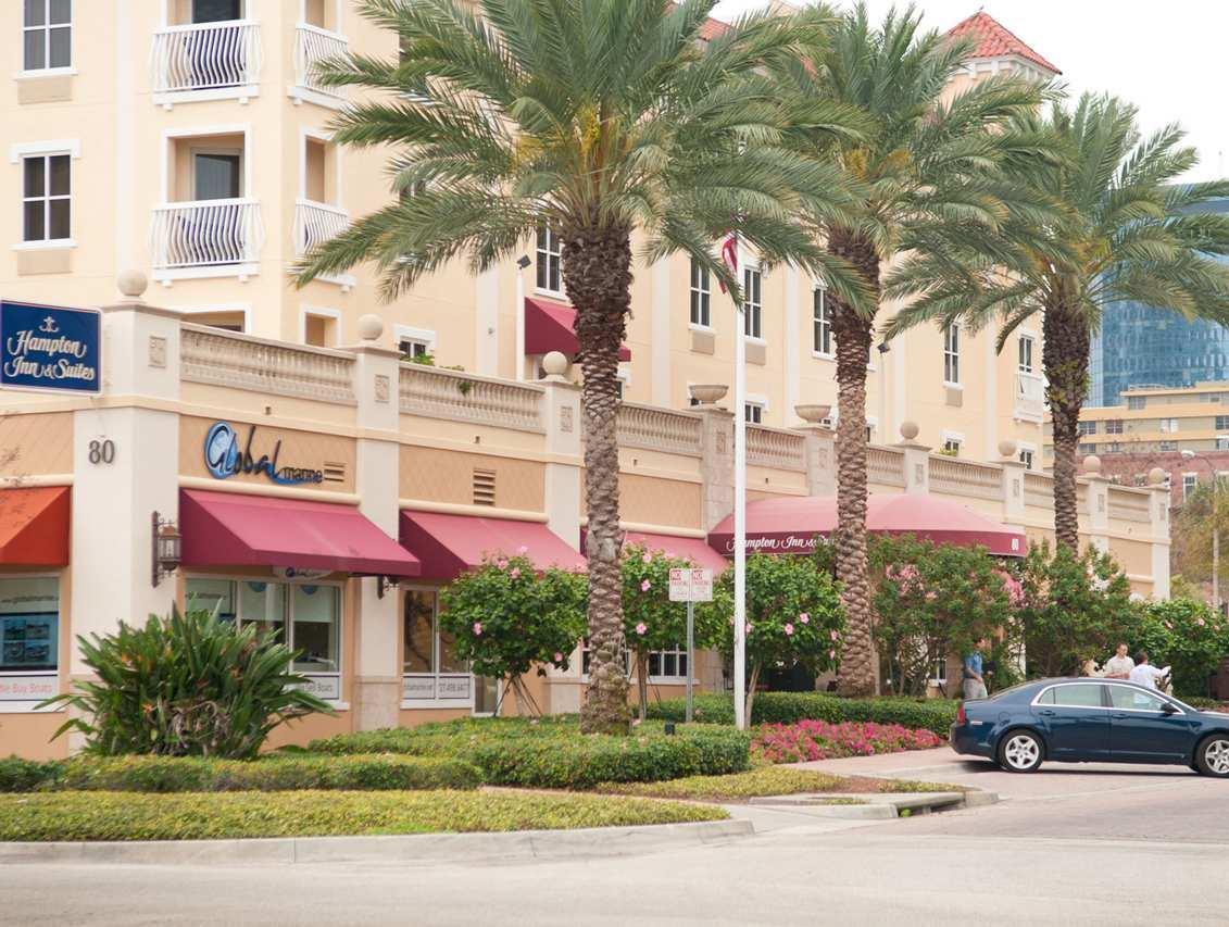 Ngoại cảnh khách sạn