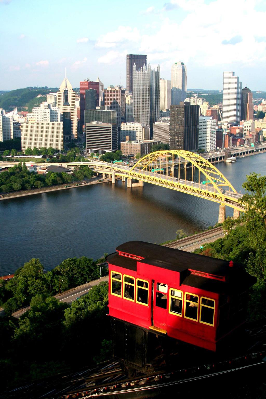 Khu vực xung quanh