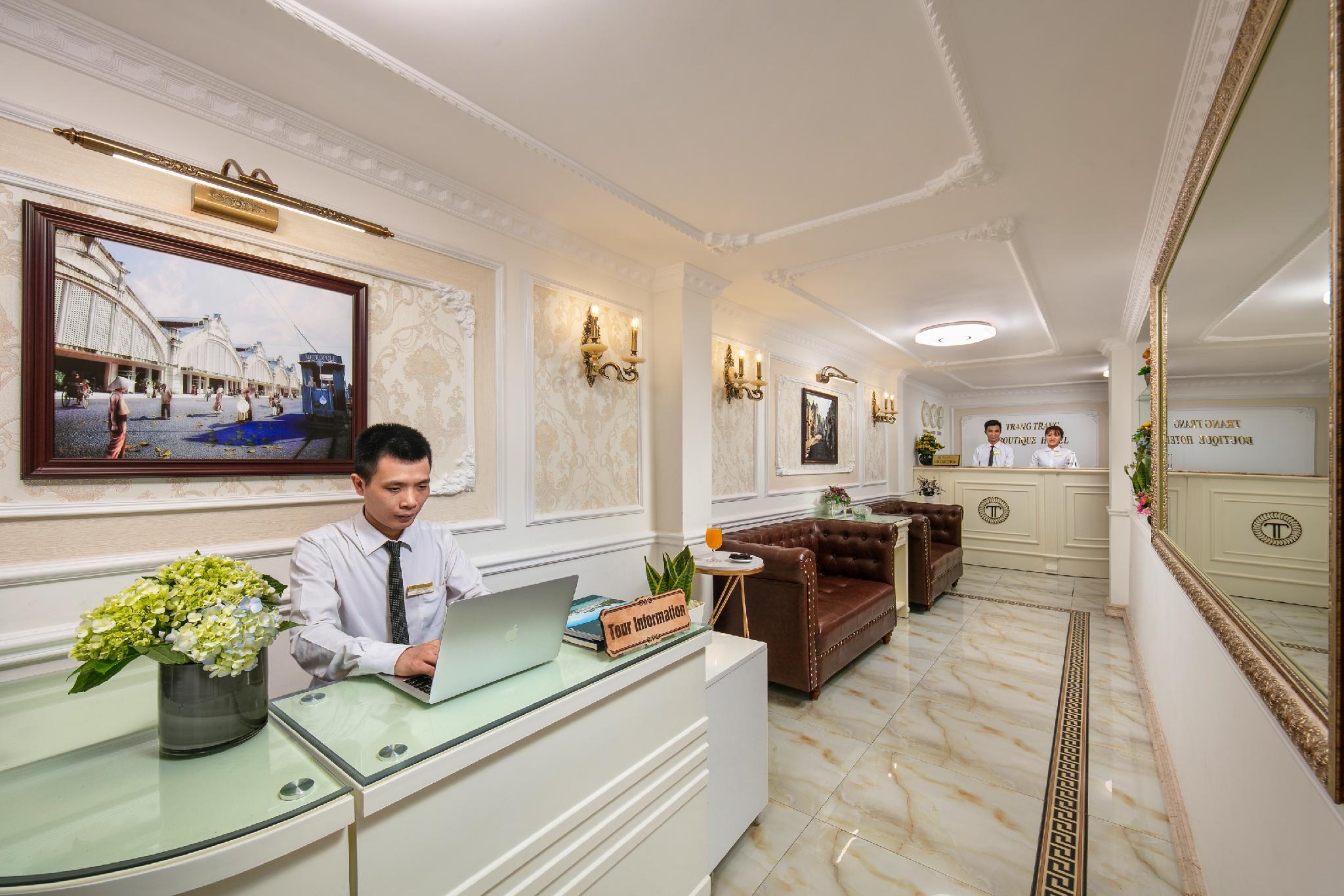 Ngoại cảnh khách sạn