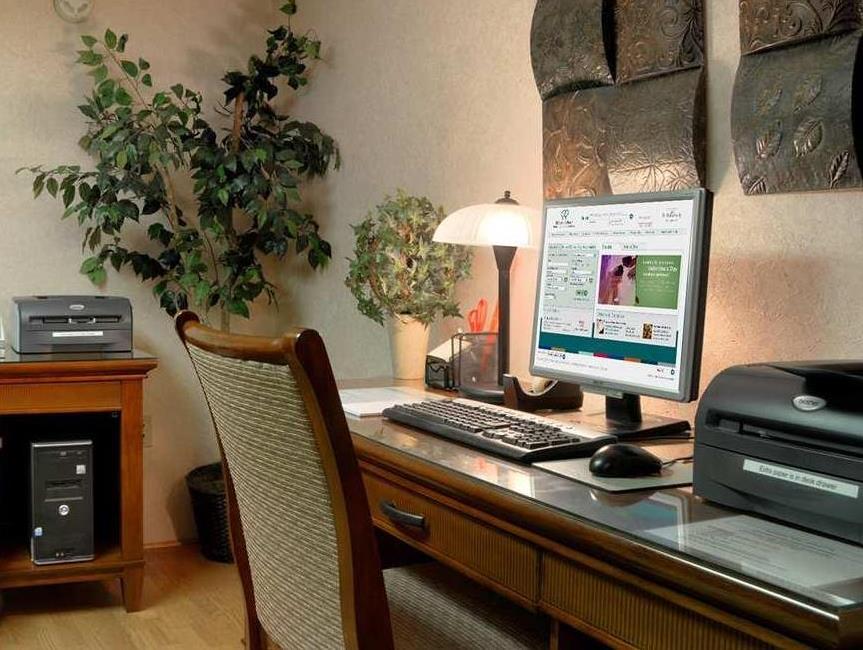 Trung tâm hội nghị