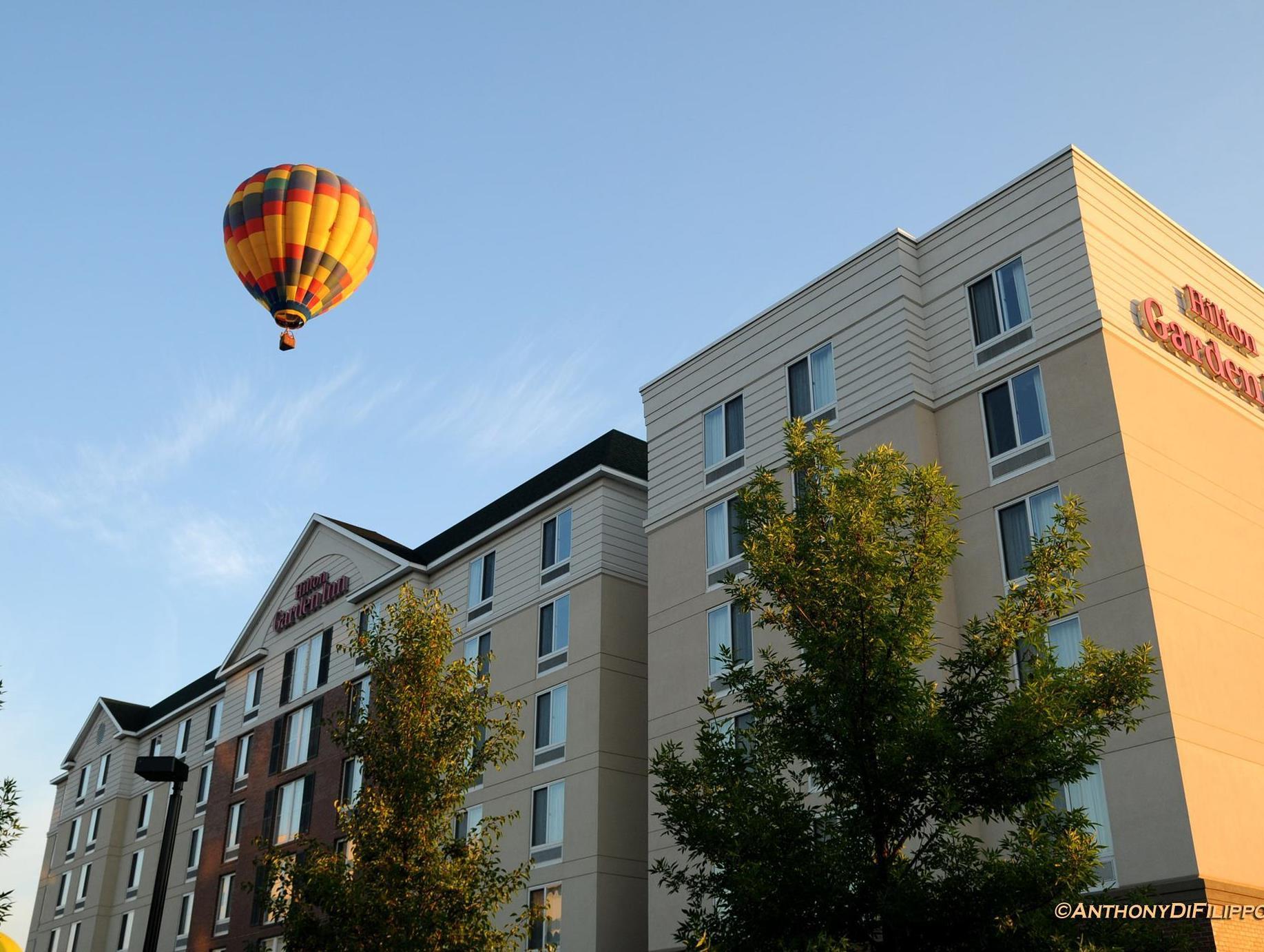 Ngoại cảnh khách sạn