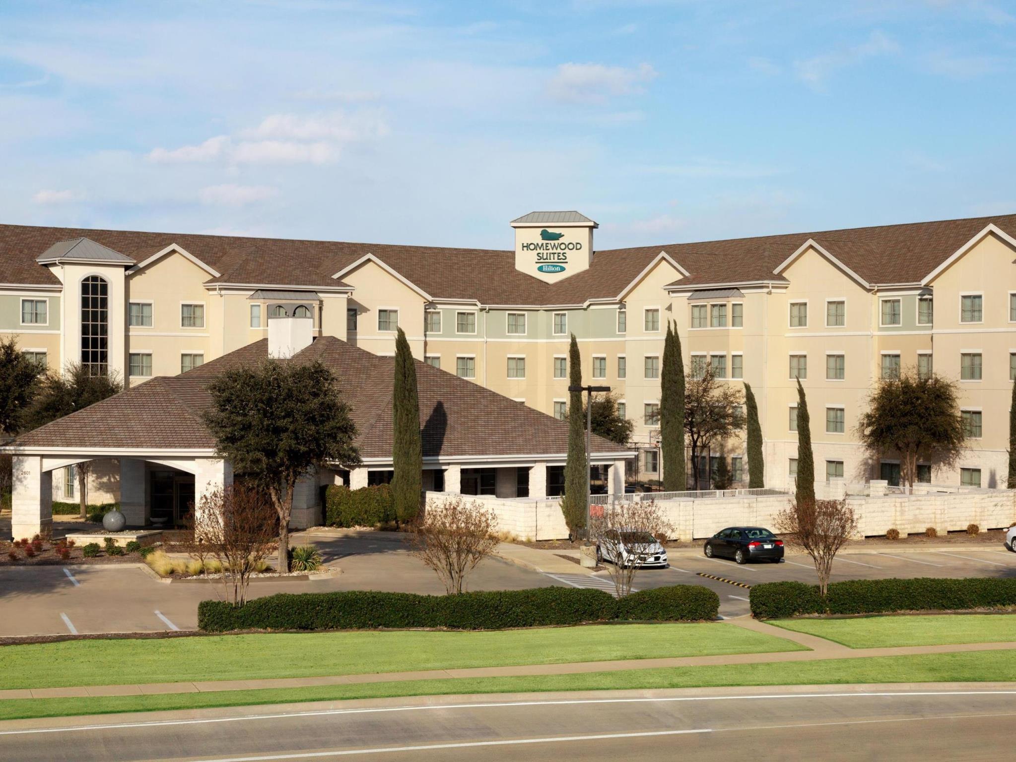 Ngoại cảnh khách sạn