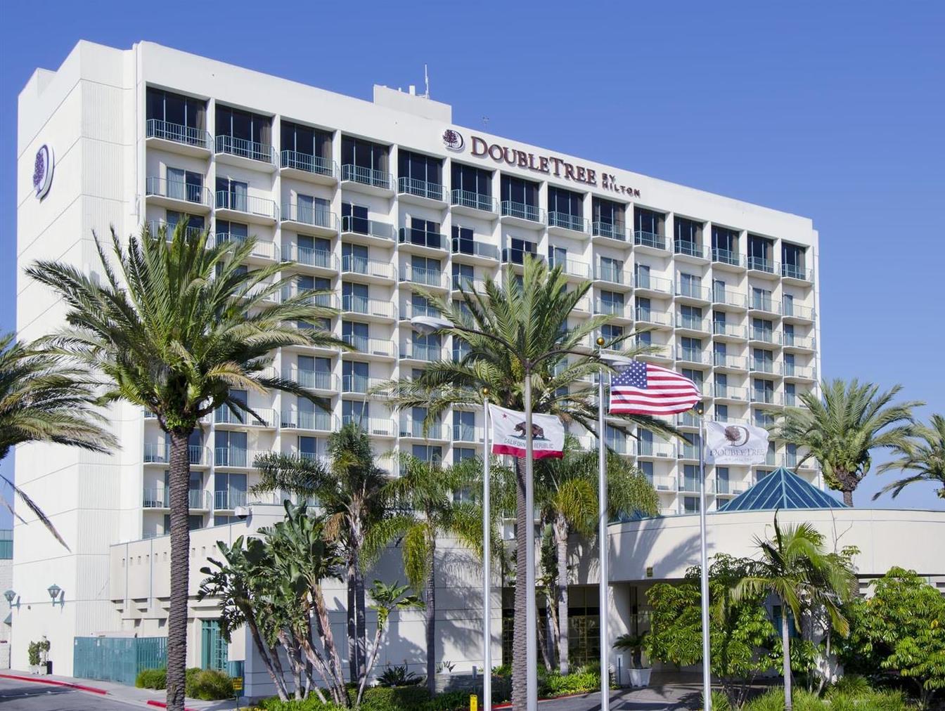 Ngoại cảnh khách sạn