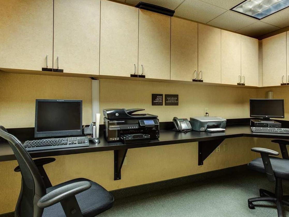 Trung tâm hội nghị