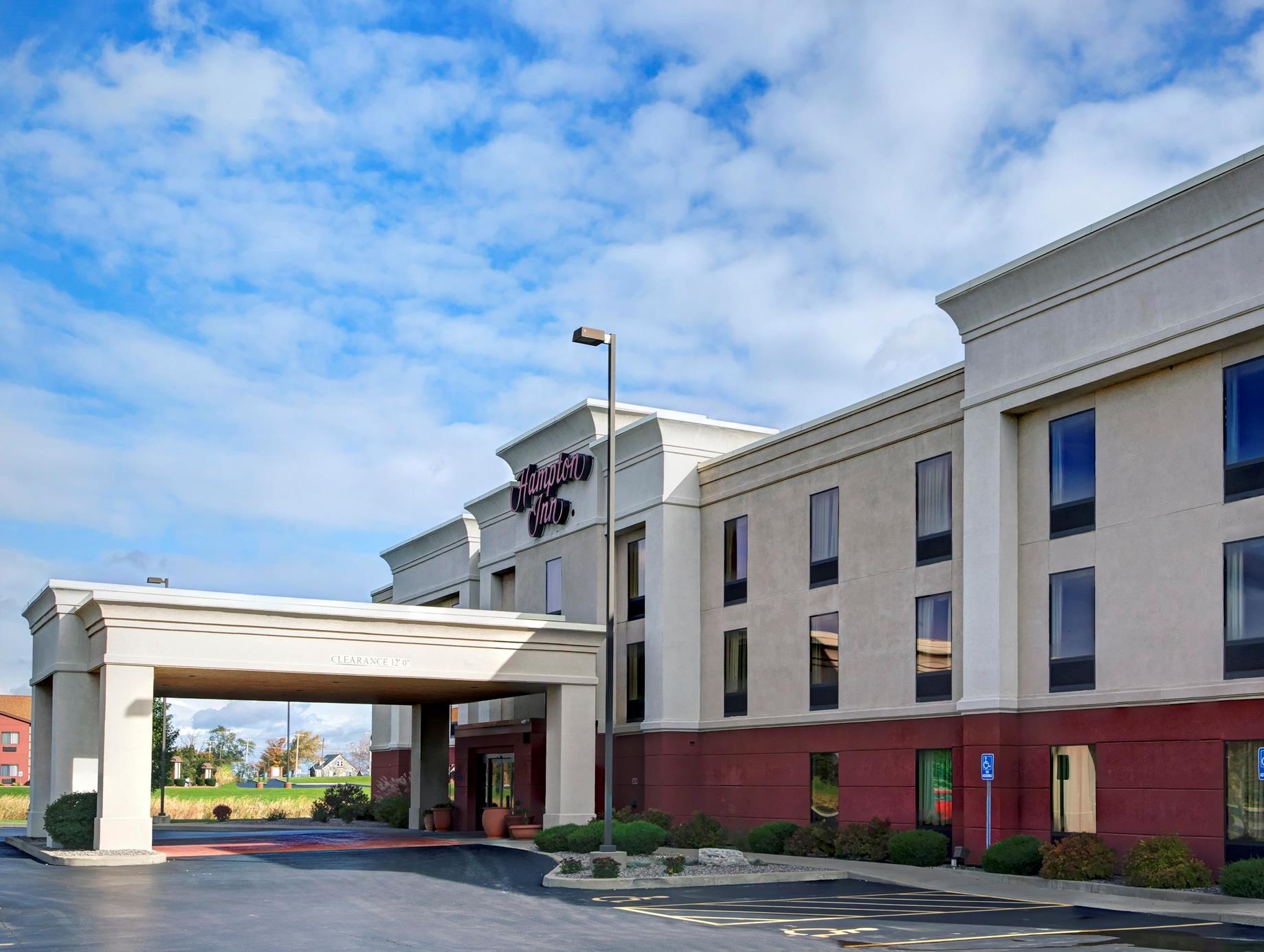 Ngoại cảnh khách sạn