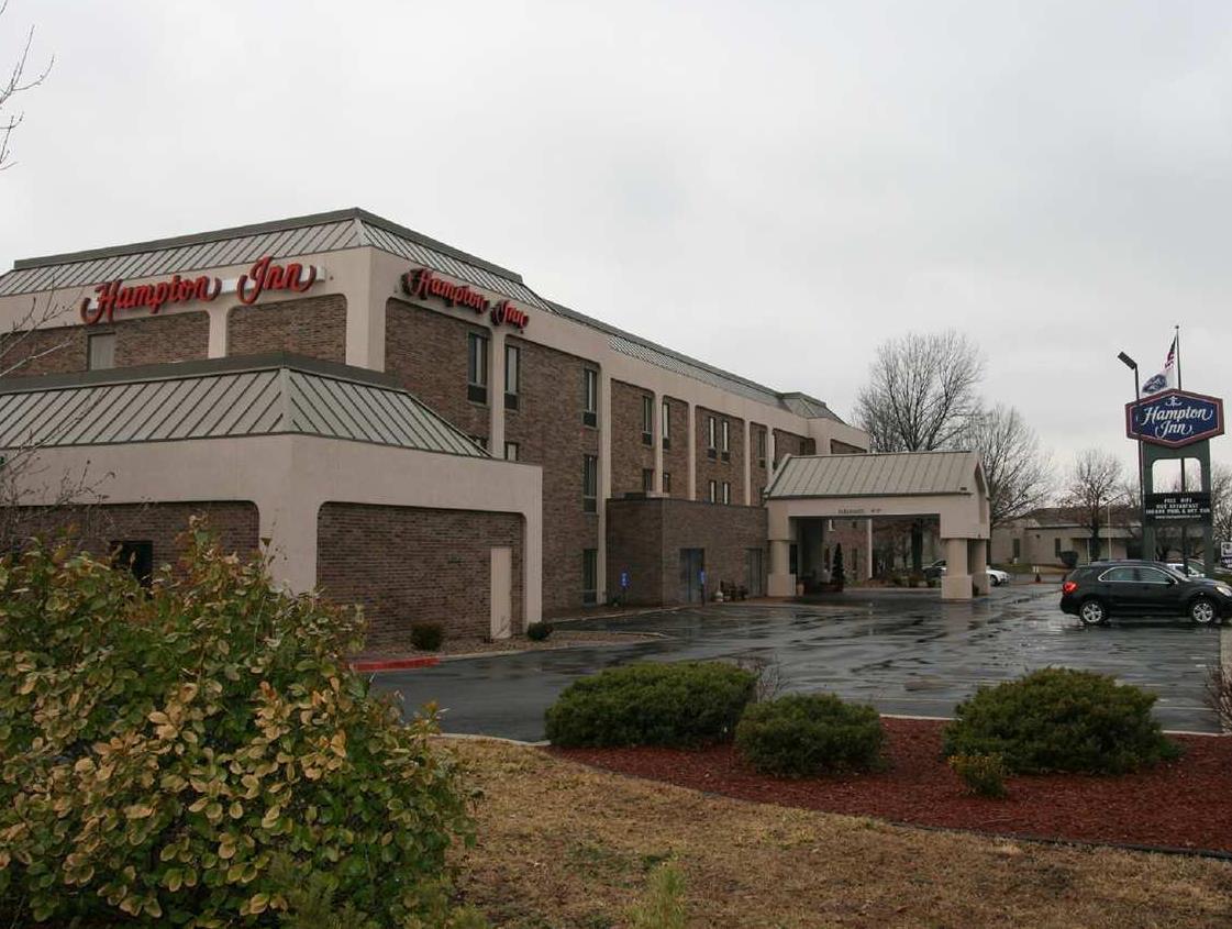 Ngoại cảnh khách sạn