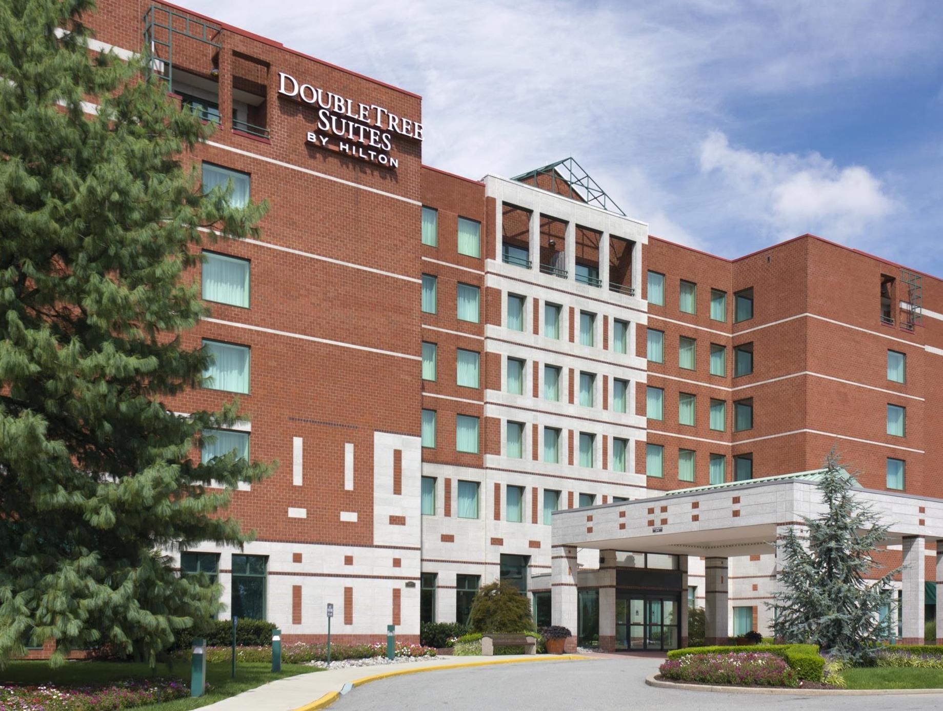 Ngoại cảnh khách sạn