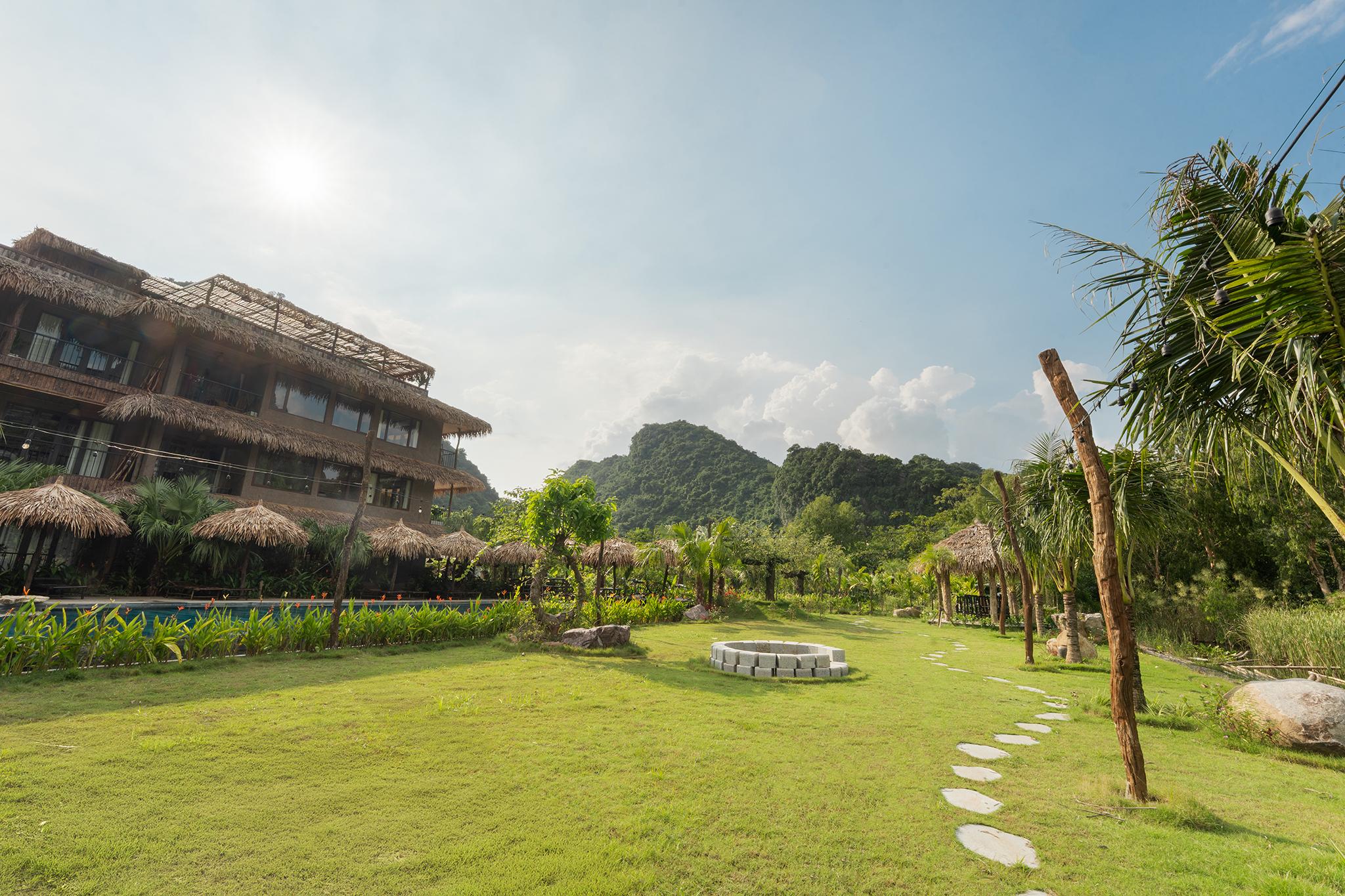 Ngoại cảnh khách sạn