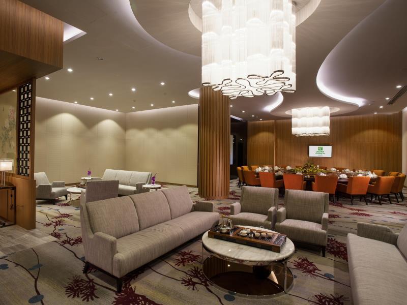 Đồ ăn và thức uống