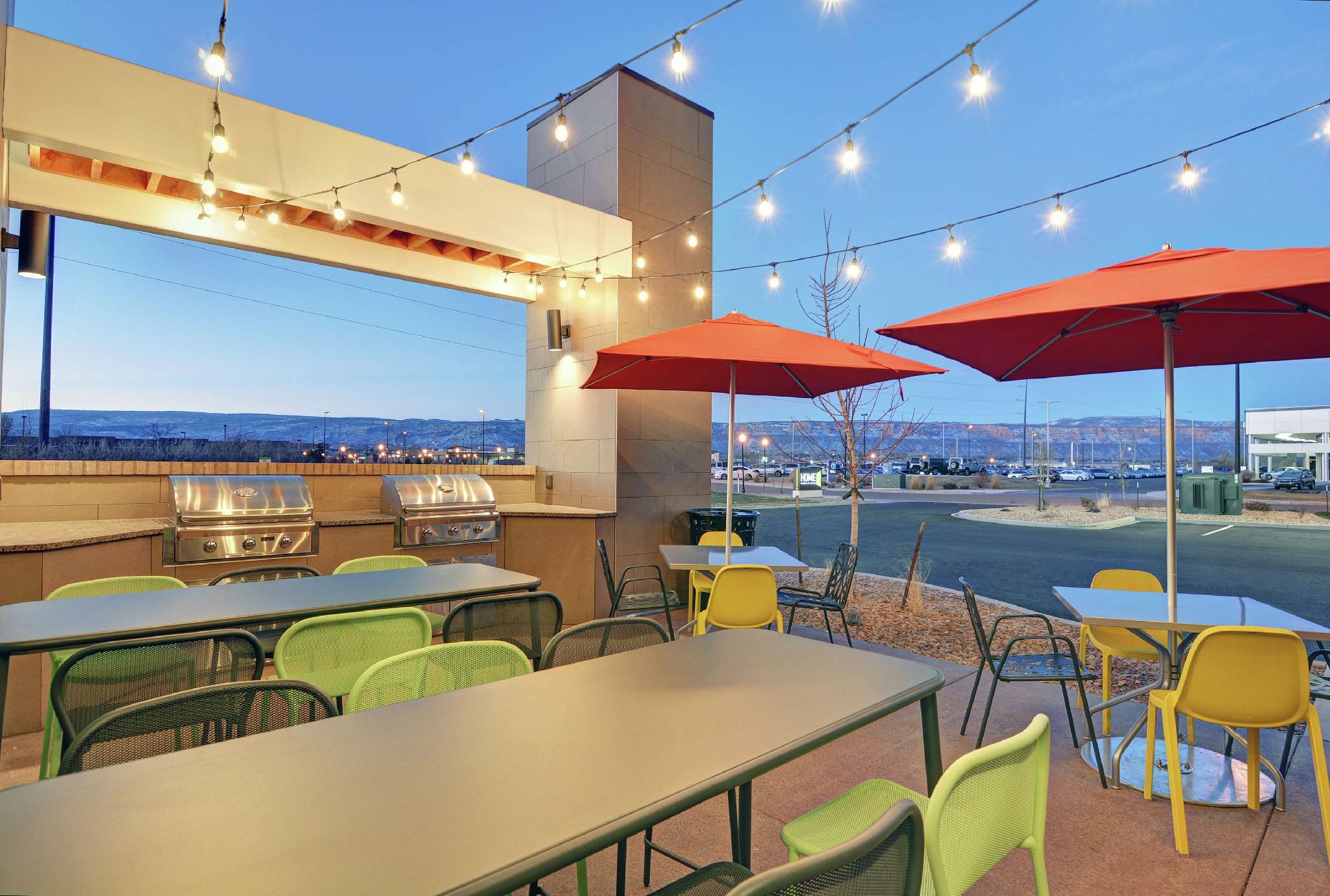 Ngoại cảnh khách sạn