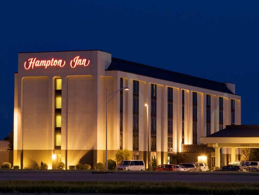 Ngoại cảnh khách sạn