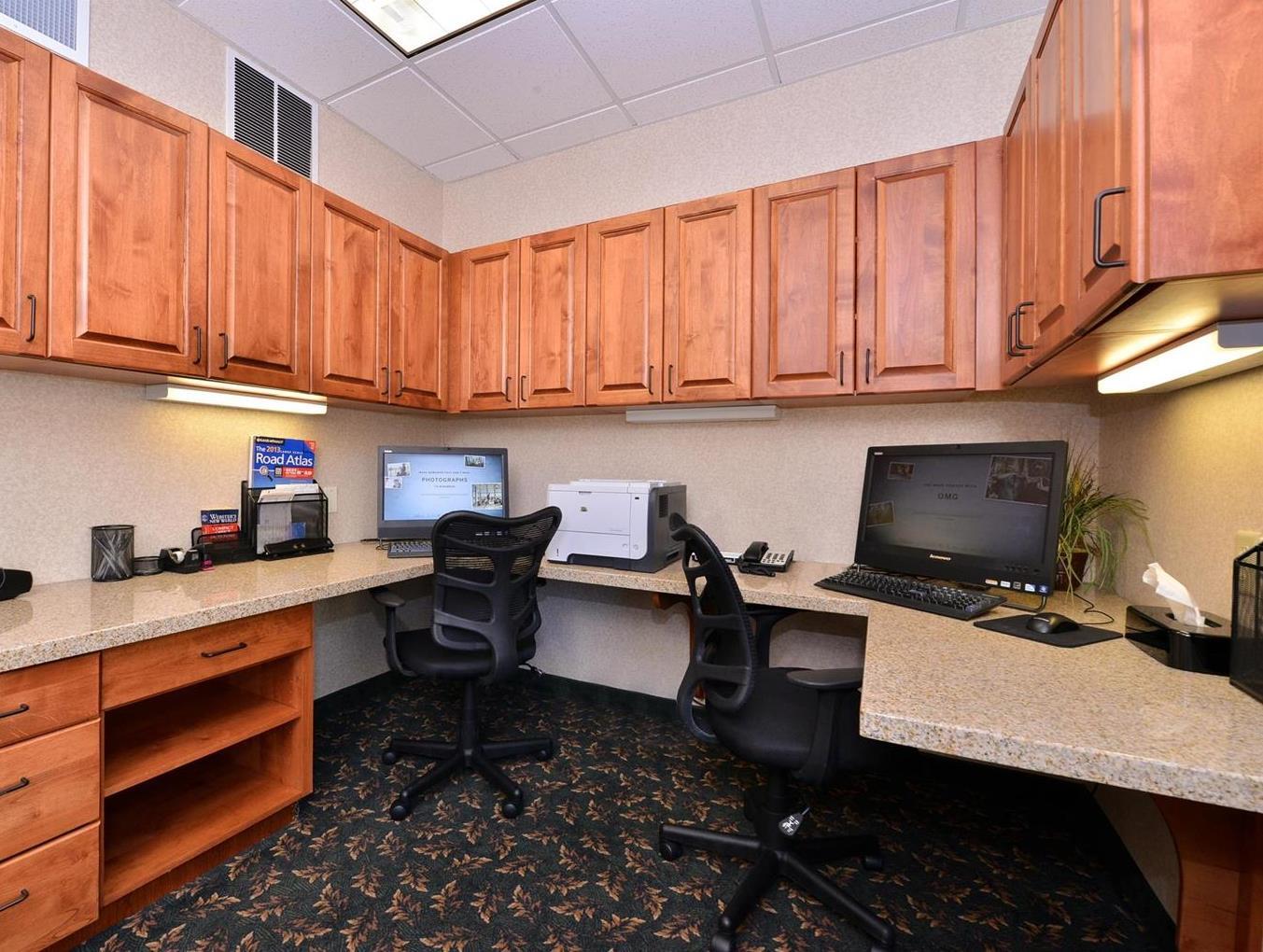 Trung tâm hội nghị