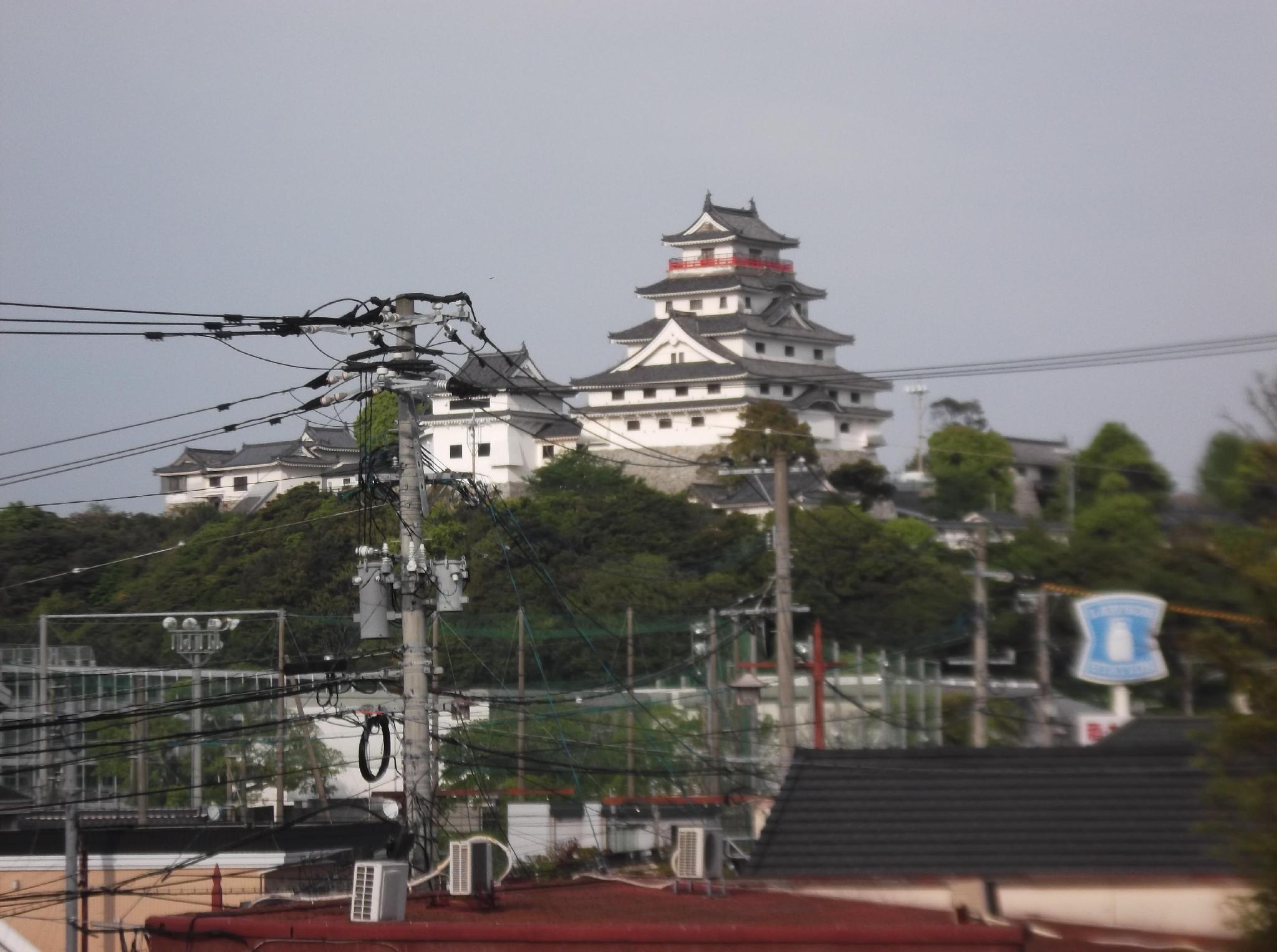 Khu vực xung quanh