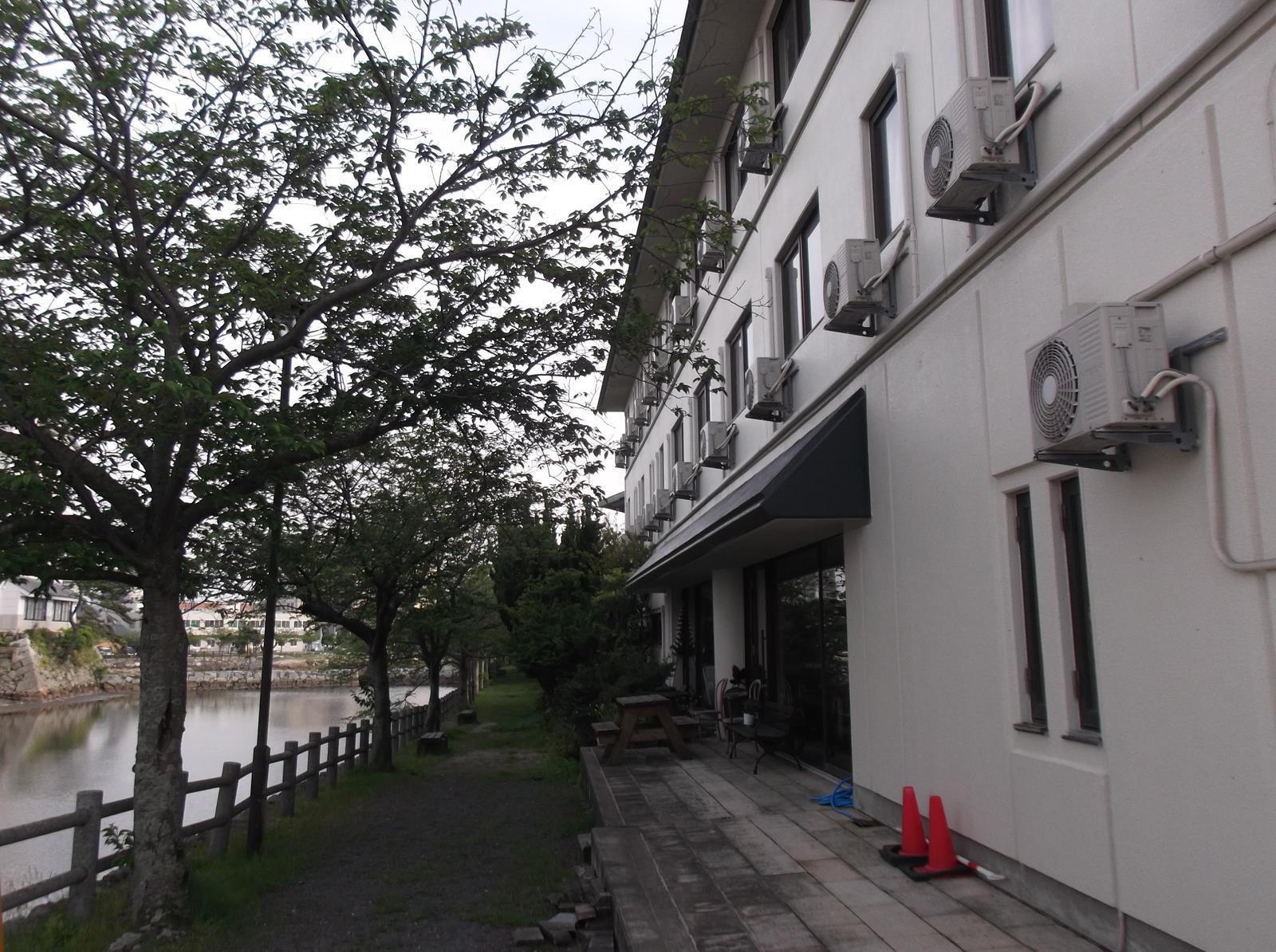 Ngoại cảnh khách sạn