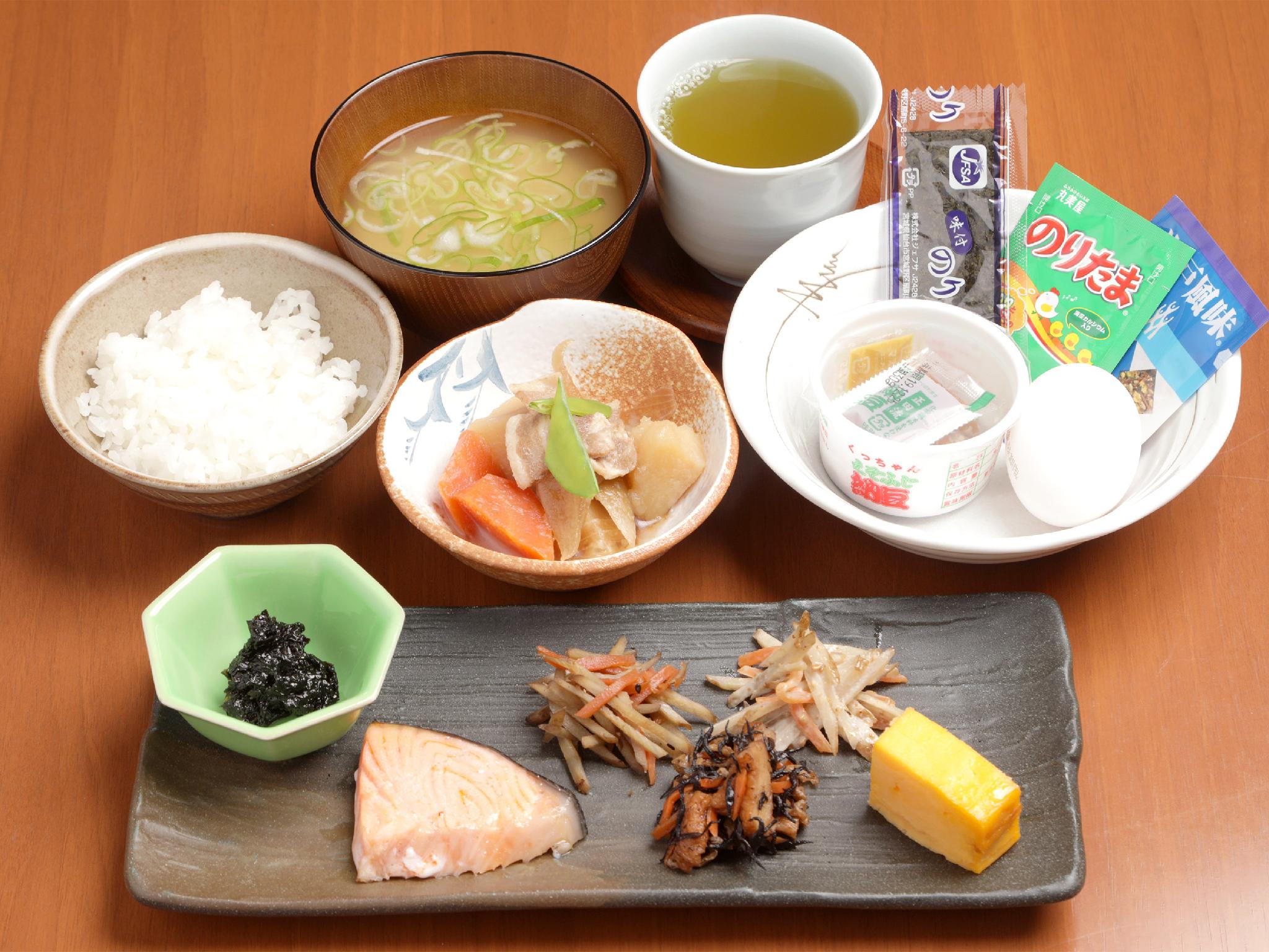 Đồ ăn và thức uống